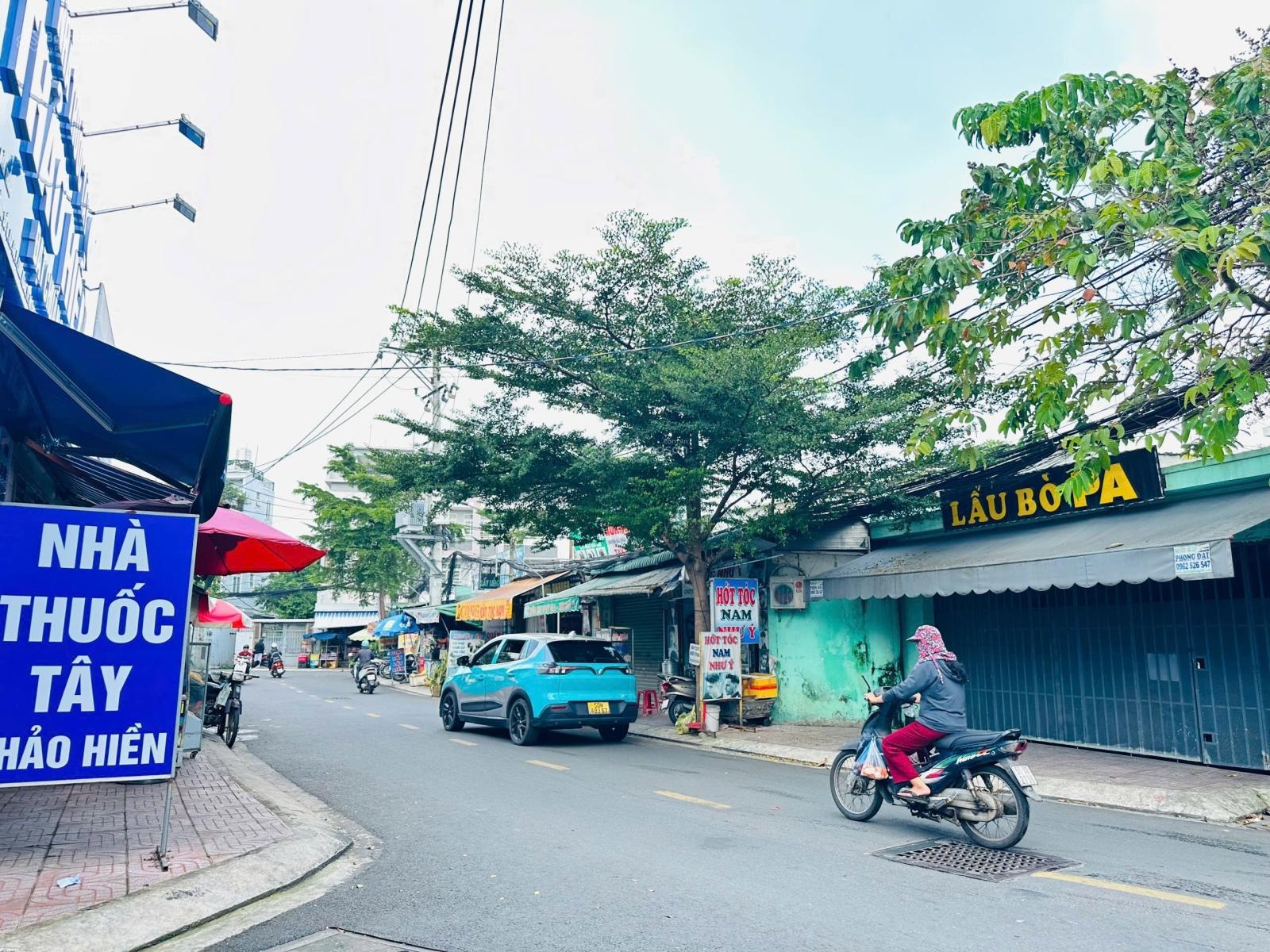 Hiếm - Đất ngang 5 xây CHDV ngay Ngã tư Nai Vàng Hoàng Diệu 2 Metro Thủ Đức