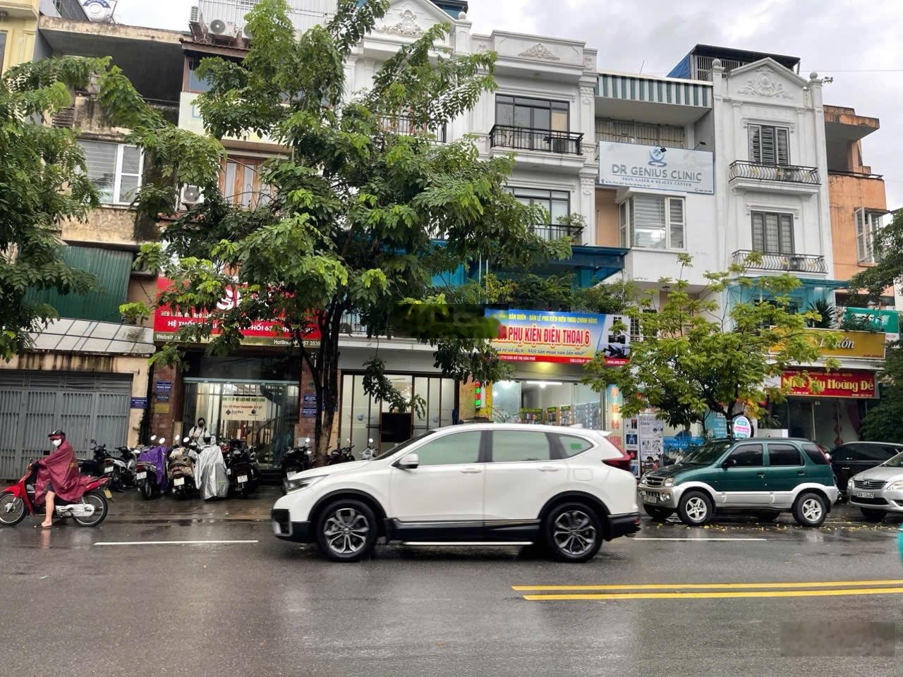 Siêu phẩm MP Văn Phú, Hà Đông, 95m2 * 5 tầng thang máy giá chỉ 17 tỷ. Phân lô vỉa hè. 2 ô tô. KD