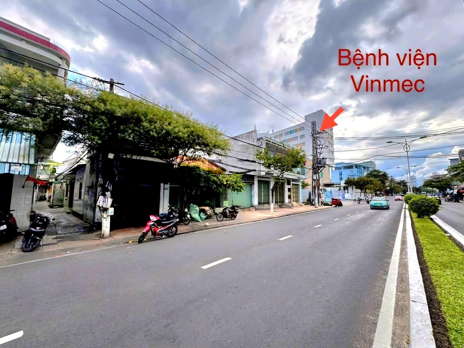 Bán đất mặt tiền, mặt đường Trần Phú, Nha Trang, Khánh Hòa