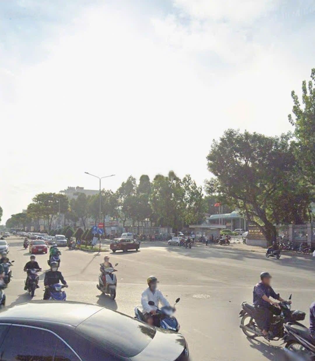 Bán Khách Sạn Mặt Phố Nguyễn An Ninh, giá 18 tỷ VND, 91m2, view đẹp, pháp lý đầy đủ