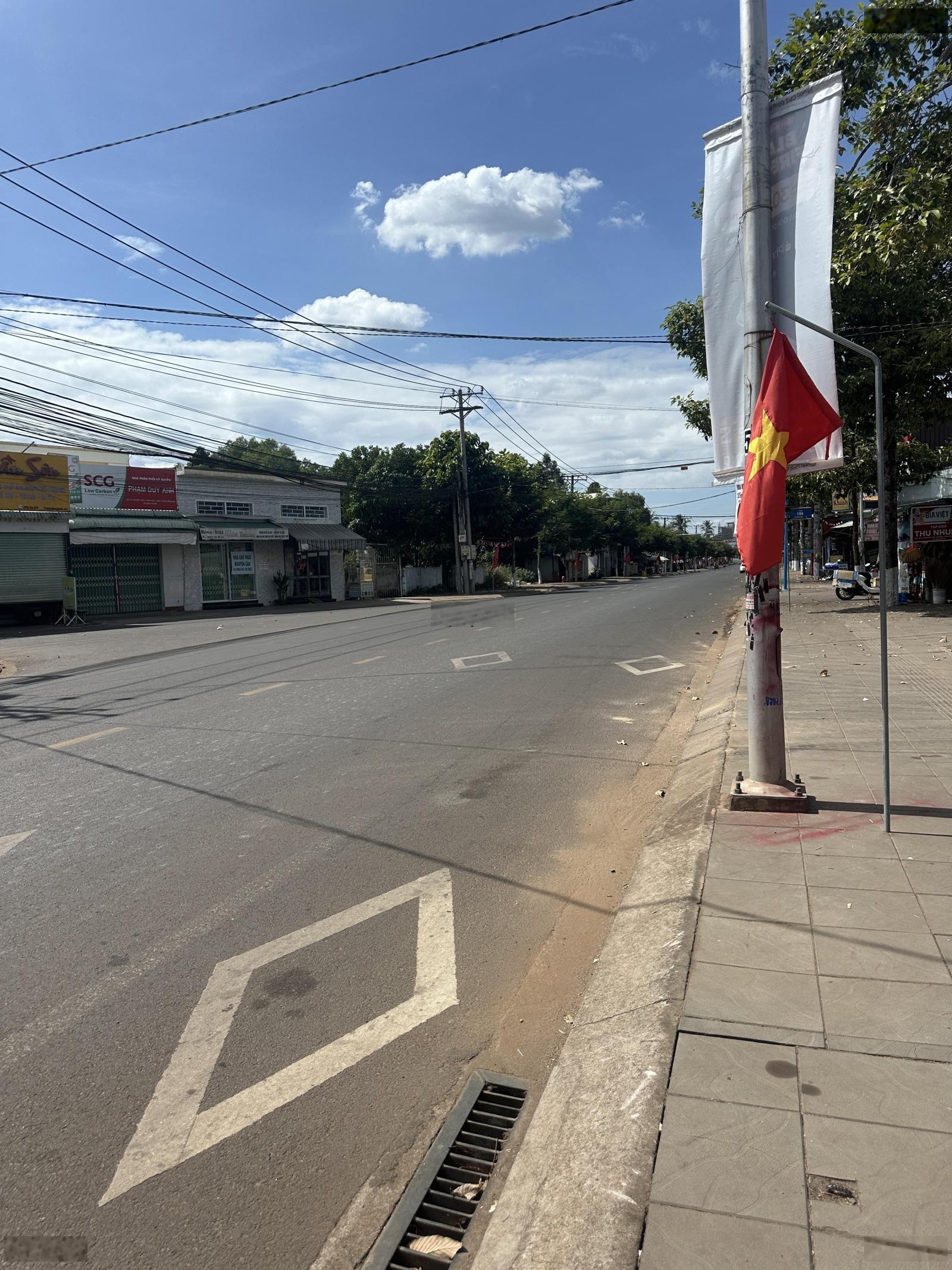 MẶT TIỀN NHỰA P.LONG KHÁNH_ Song song với Tuyến Đường Vành Đai 2