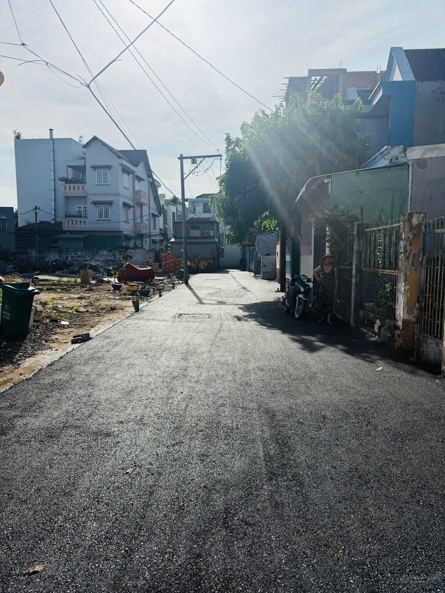 Hiếm - lô đất - HXH - Đỗ Xuân Hợp, Phước Long B - 228m2, ngang khủng ~12m - chỉ 10 tỷ TL