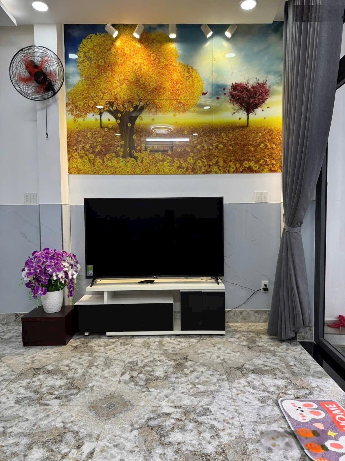 Chỉ hơn 4 đồng - nhà đẹp ở ngay - 5x10m - Thới An - ngay chợ Trần Thị Cờ