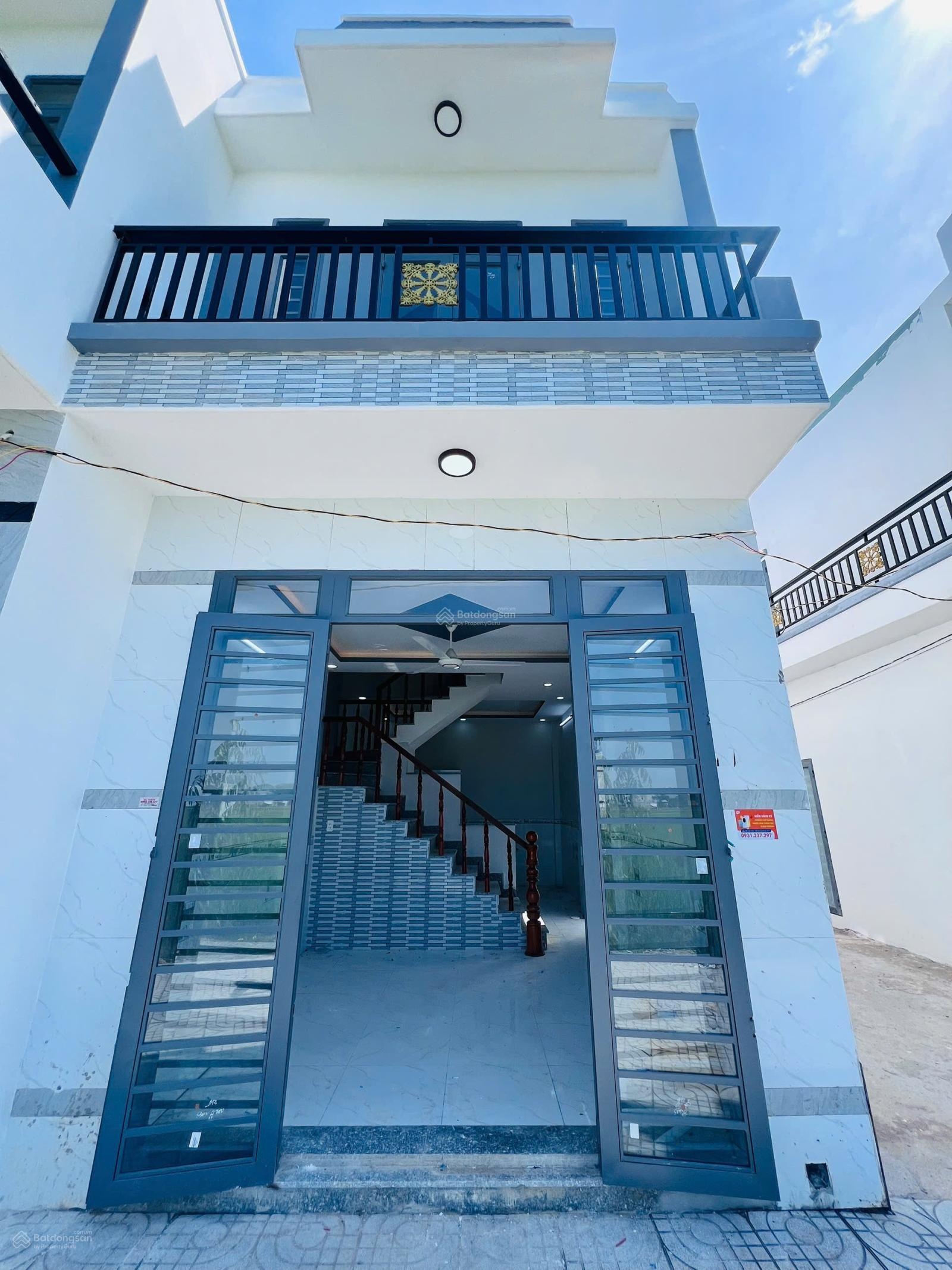 Nhà mặt tiền sổ riêng full thổ không vi bằng sd 80m2 mua là ở liền