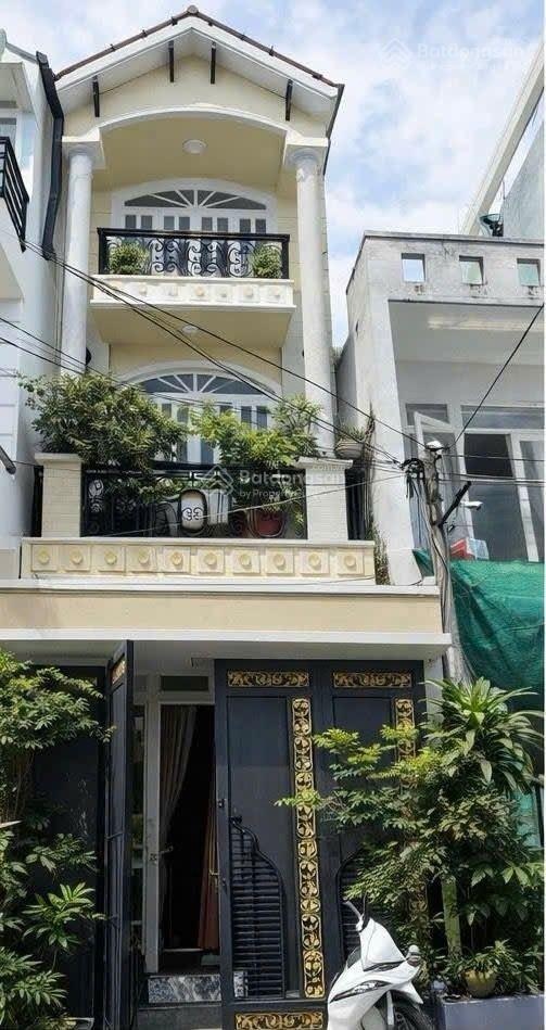 Bán Nhà hxh Lê Văn Khương- DT 55- 4 Tầng- Ngay Bên xe, chung cư hiệp thành. Chỉ 6.3 tỷ