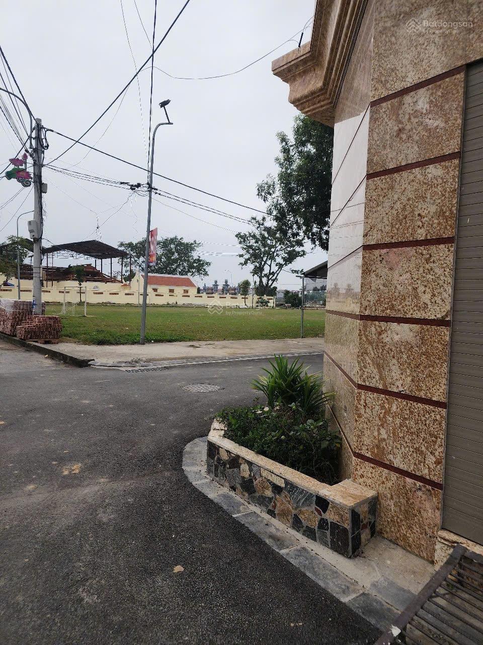 Bán gấp giá cực tốt đấu giá X3 Xuân Nộn, 75m2 mặt tiền 5m đường 13m công tránh nhau