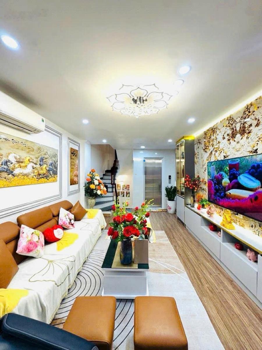 Sập sàn, phố Đội Cấn, lô góc, thang máy, ngõ thông Kim Mã Thượng, Phan Kế Bính, ở luôn, mới đẹp