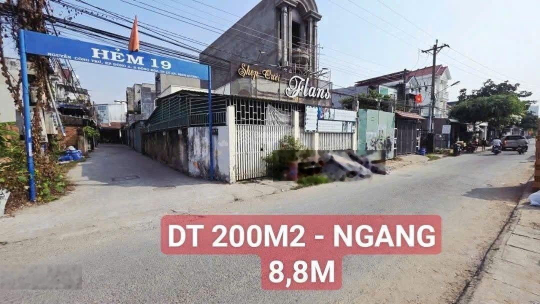 Bán đất Nguyễn Công Trứ, 8,6 tỷ, 200m2, pháp lý đầy đủ, mặt tiền rộng 8.8m, giá tốt!