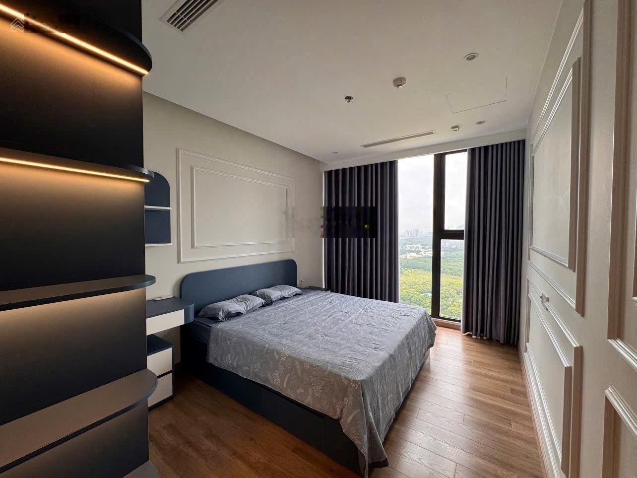 Bán CC Ecopark tòa Landmark , 8,35 tỷ, 74m2, 2PN, 2WC, giá có thương lượng cho khách chốt sớm