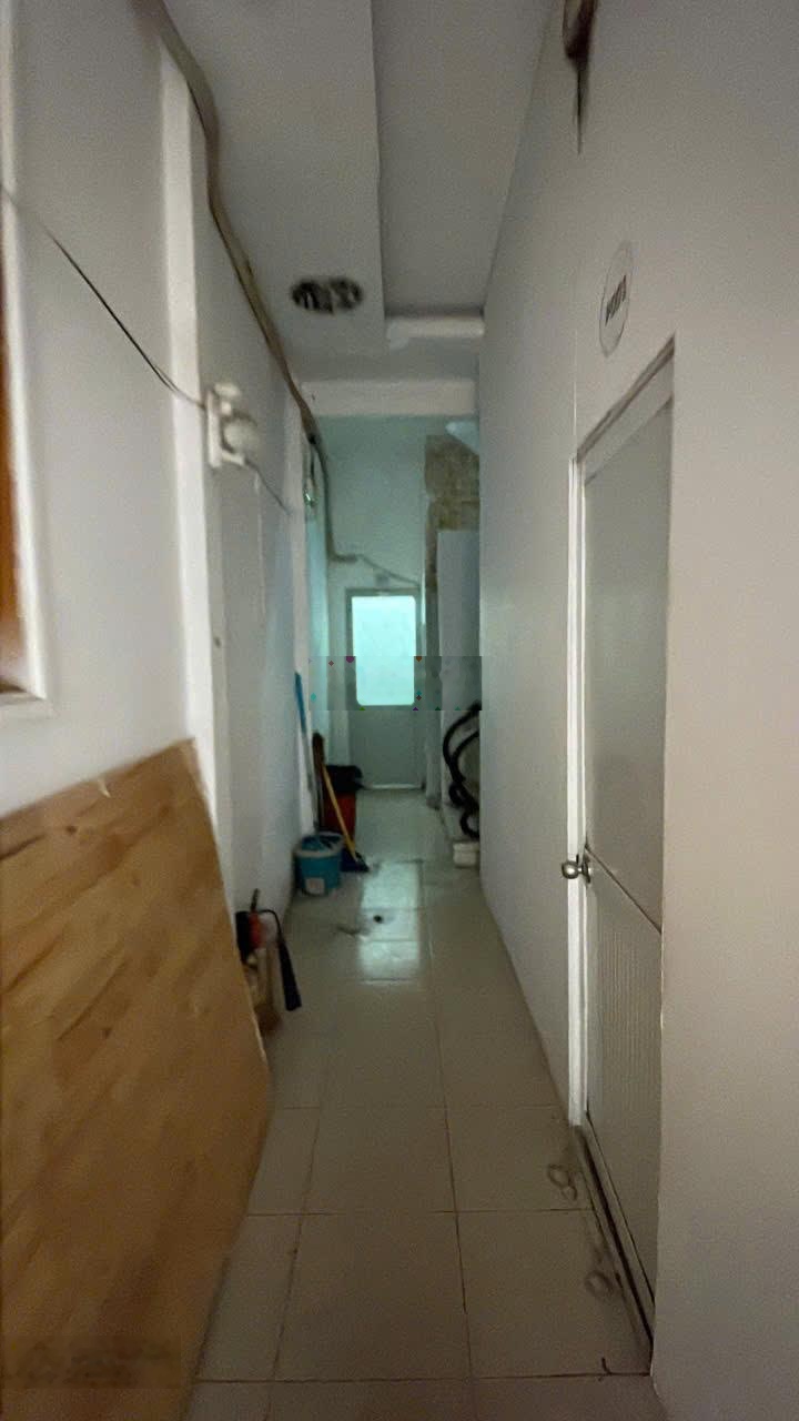 Cho thuê nhà trọ 6PN, 4WC 28 triệu tại Sư Vạn Hạnh, Q10, HCM