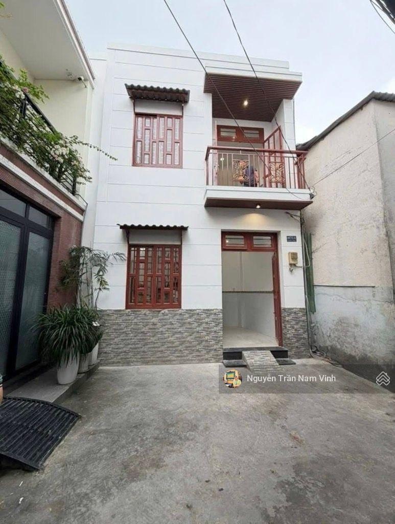 Chỉ 3 tỷ nhỉnh có ngay nhà có sân rộng vật vã để được 10 chiếc xe máy ngang 6m5 ở Tân Hưng quận 7