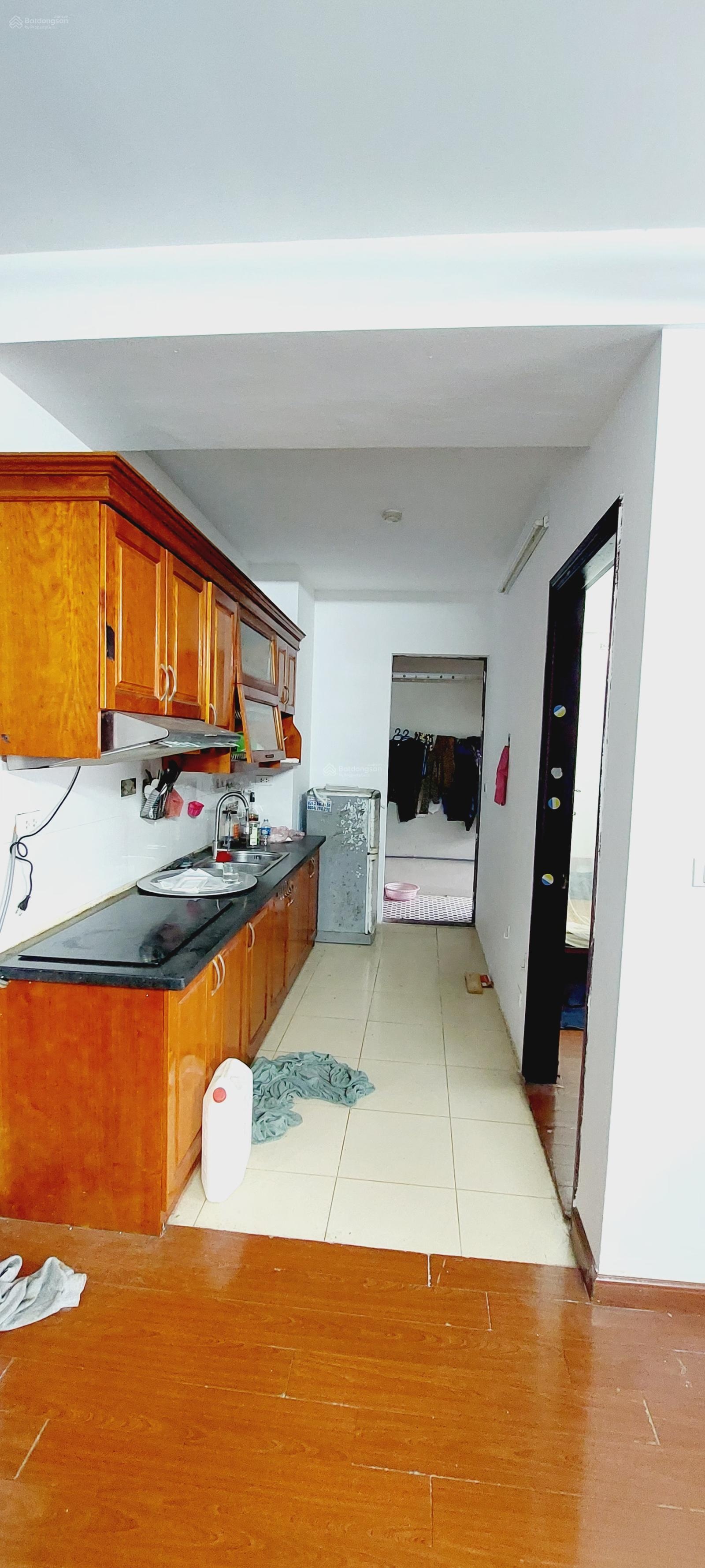 Bán gấp trước tết giá rẻ hơn thị trường, căn hộ chung cư hà đông 65m2, 2pn, 1wc giá chỉ 3.9 tỷ.