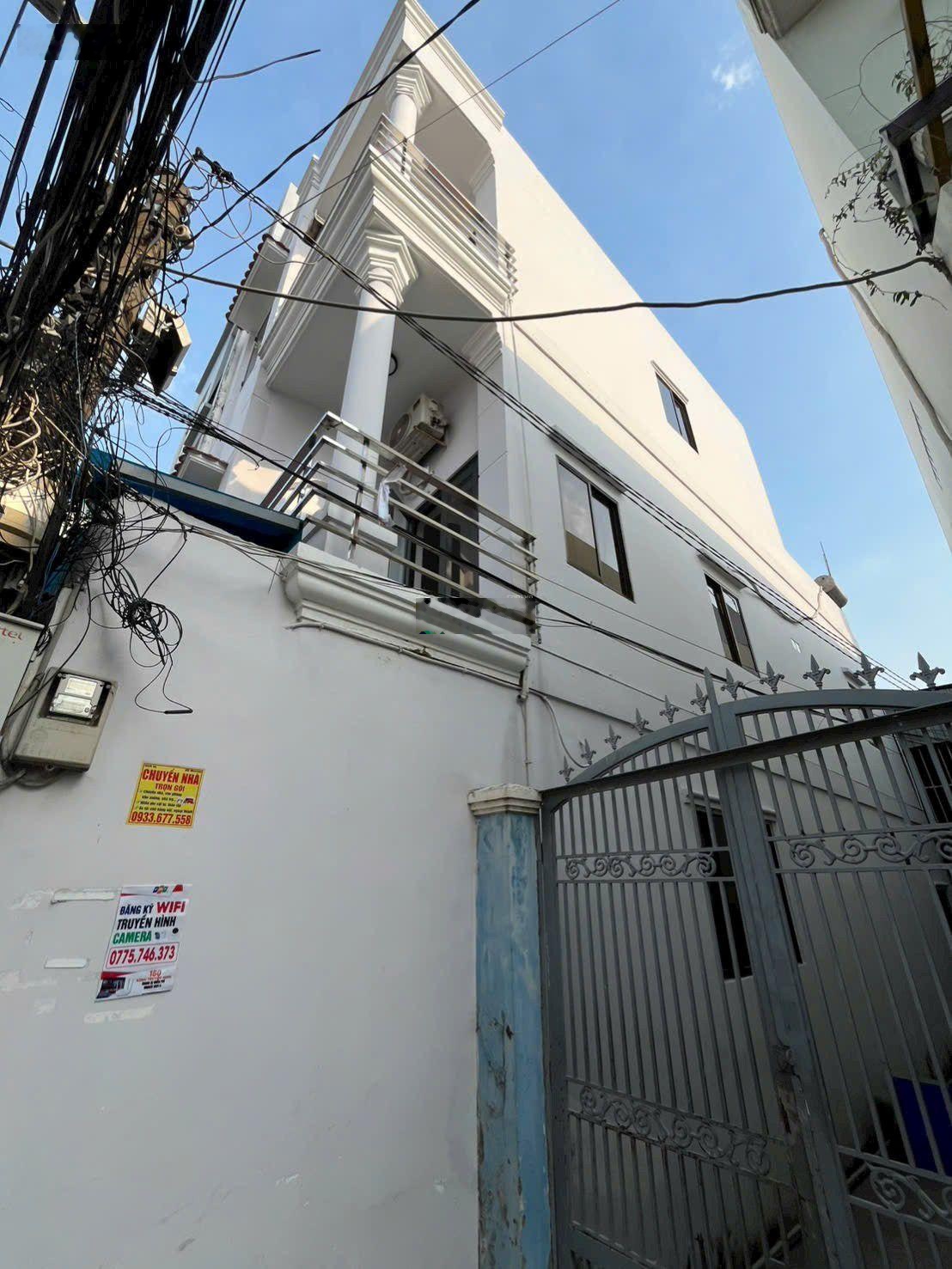 3 tầng ST BTCT - HXH - kế Wincom Nam Long - sổ riêng 4 * 15m - 4PN - 7.x tỷ TL