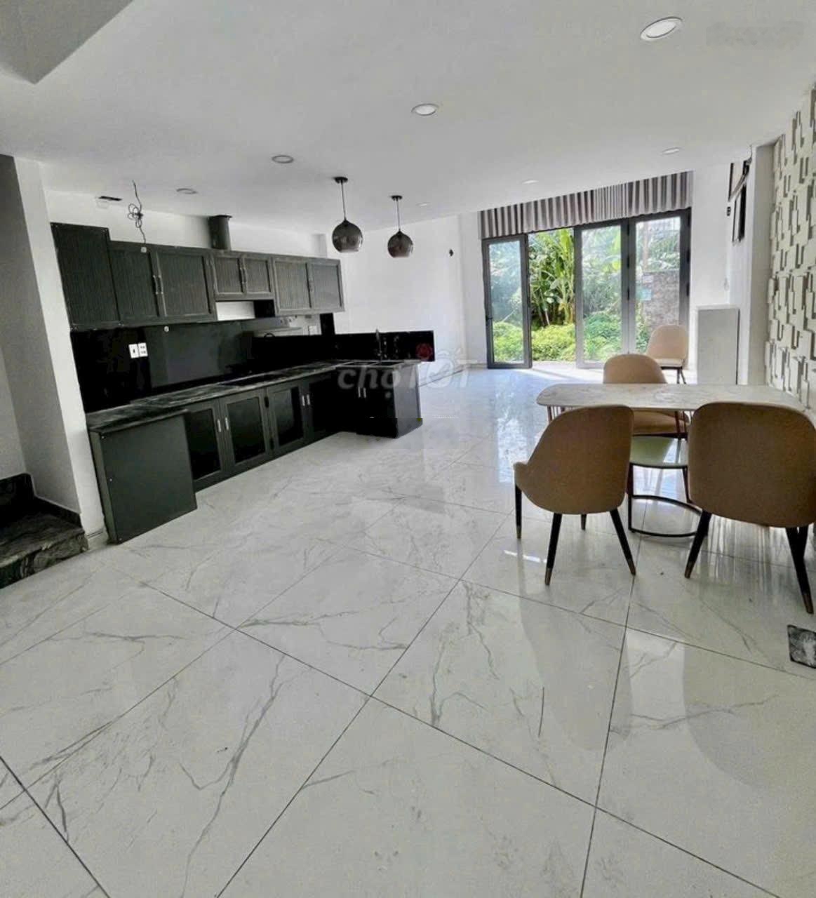 Nhà trệt lửng 3 lầu 5x11 Ngay Ngã 4 Ga chỉ 6tỷ6