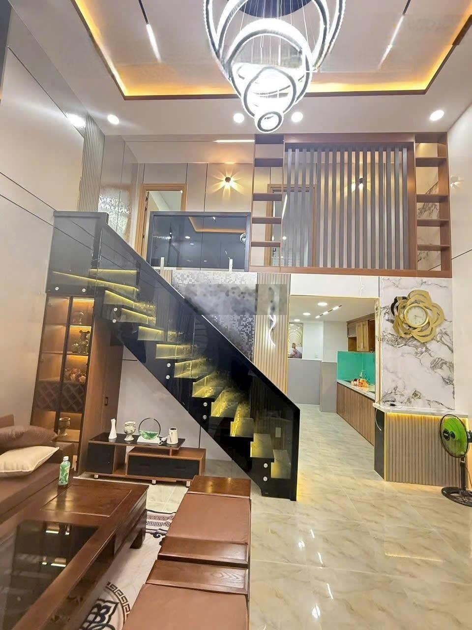 11* 5.1 tỷ nhà ngang 5.2m xe hơi tam bình *97