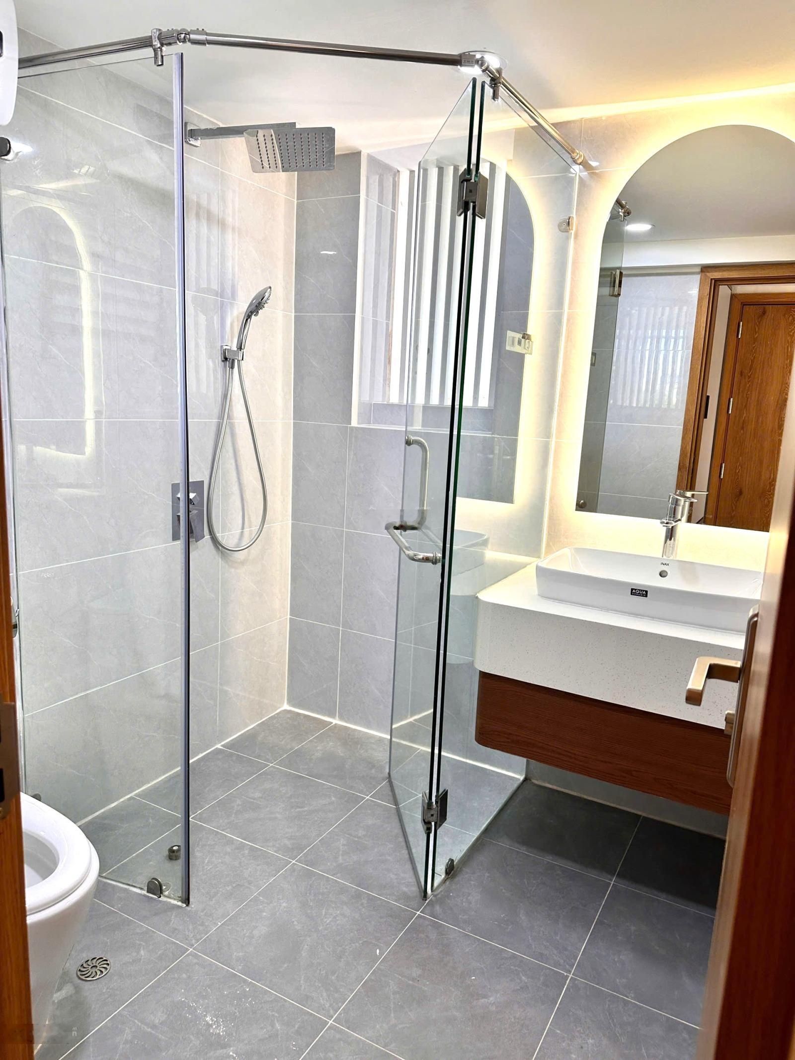 Gấp. Chủ gửi bán gấp căn hộ Duplex - 4PN - 151m2 view hồ bơi chung cư Scenic Valley 1 giá 9,980 tỷ