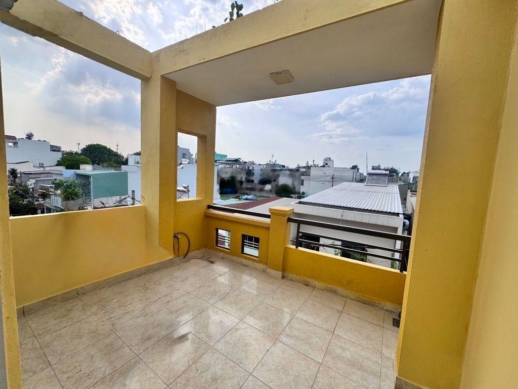 Ngay Megamarket Q12 - 3 tầng -52m - hxh 4tỷ63