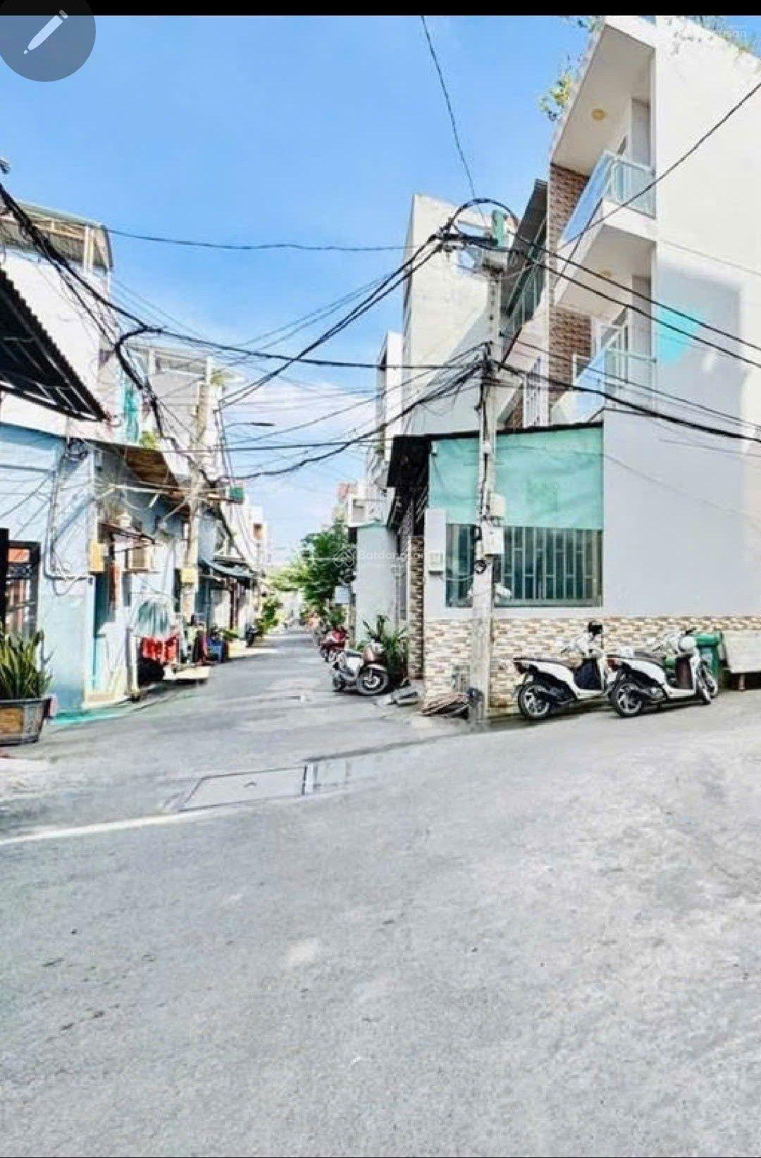 Mặt Bằng KD, Giáp Bình thạnh, HXH Thông, Sát Mặt tiền, ĐH Văn Lang * 60m2 x 2Tầng * Hơn 7 Tỷ TL