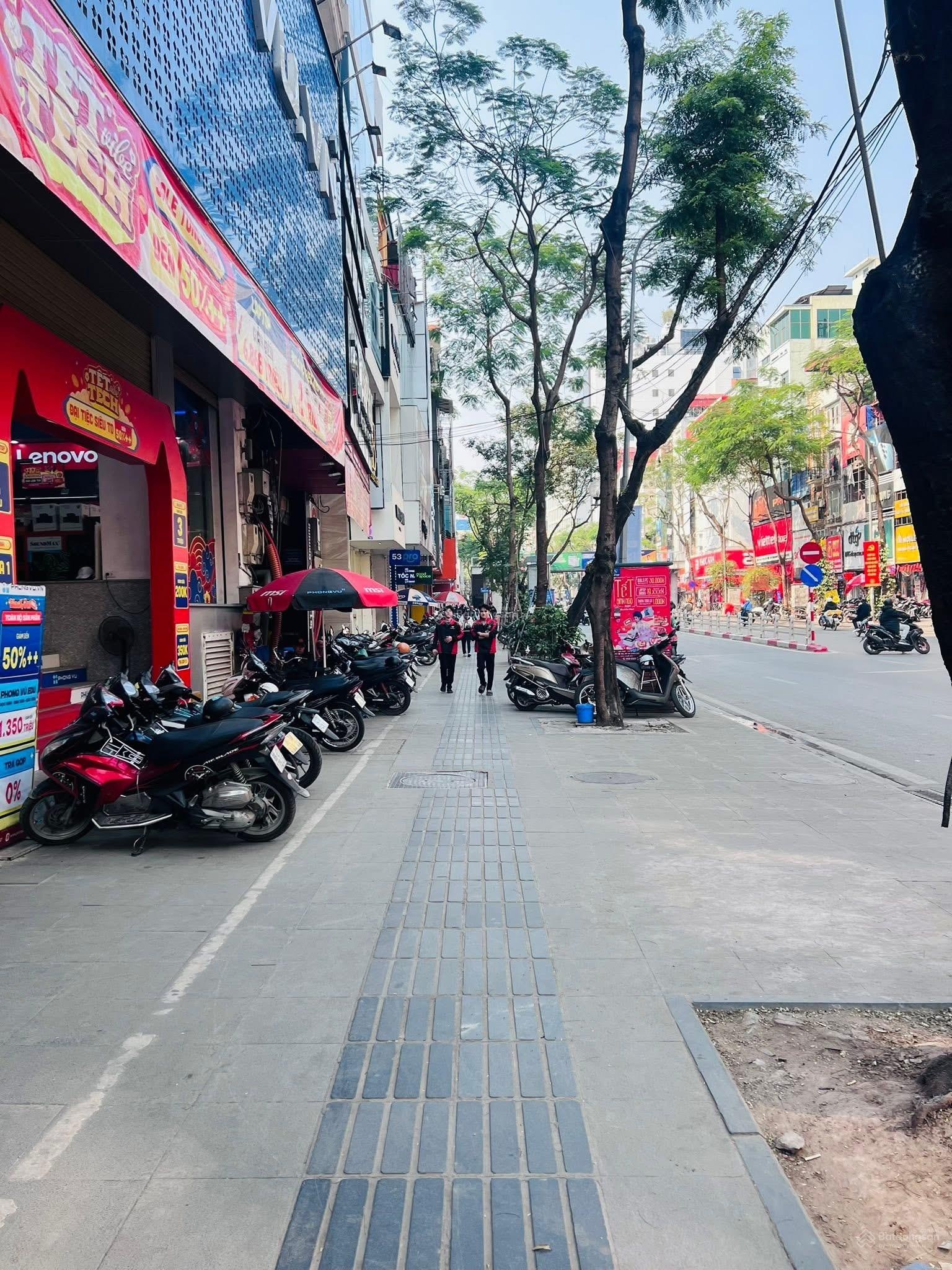 Siêu phẩm mặt phố tạ quang bửu 75m2 kinh doanh đỉnh tấp nập oto dừng đỗ ngày đêm giá:36 tỷ