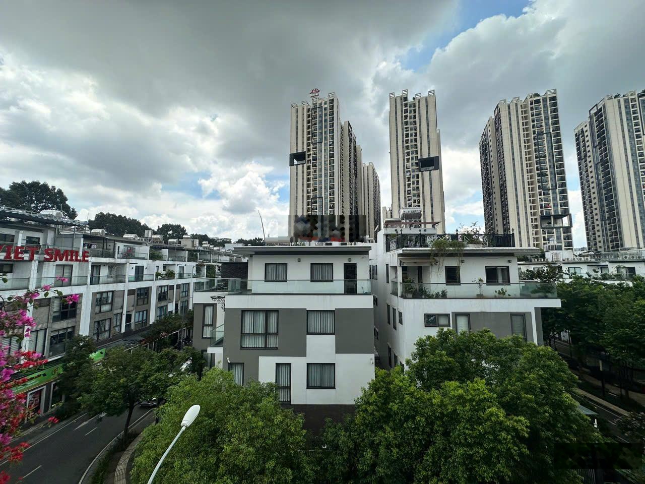 Bán nhà MT Đường số 7 - Hà Đô Centrosa Garden, Phường Hòa Hưng, Tp.HCM (ĐC cũ: P.12, Q.10)