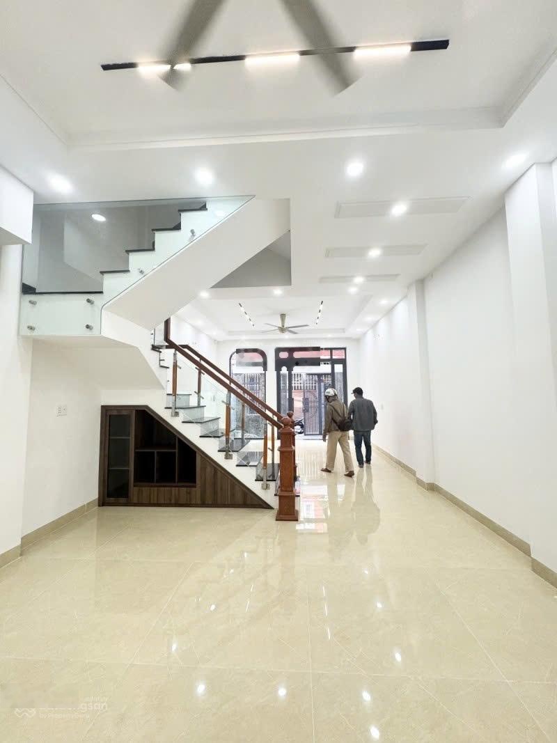 Nhà mới đẹp - 4 tầng - hẻm xe hơi - đỗ xuân hợp phước long b - giá chỉ 9 tỷ8