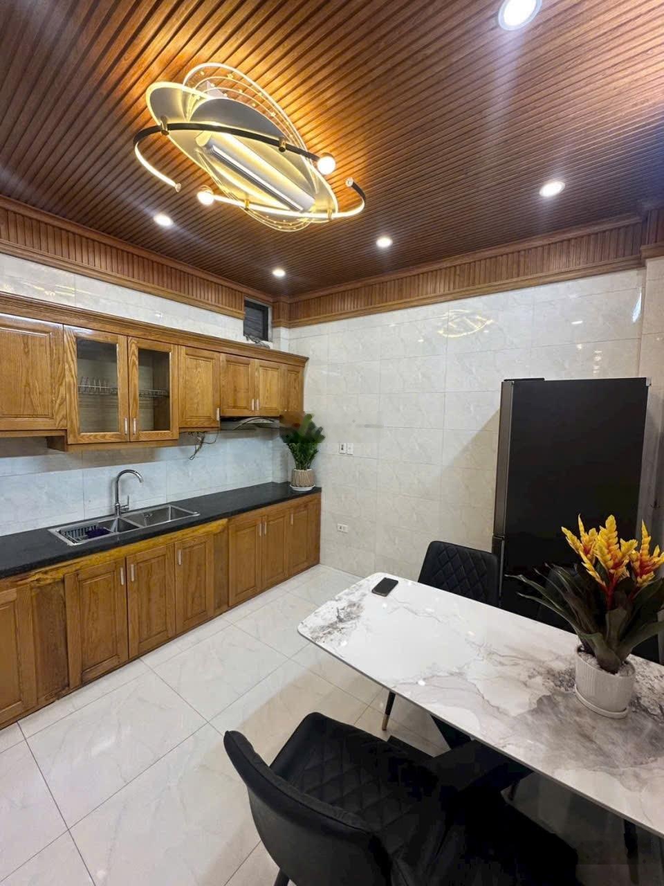 Ngã Tư Văn Phú Nhà Lô Góc 2 Thoáng 45m2 4 Tầng. Ô Tô Đỗ Xung Quanh