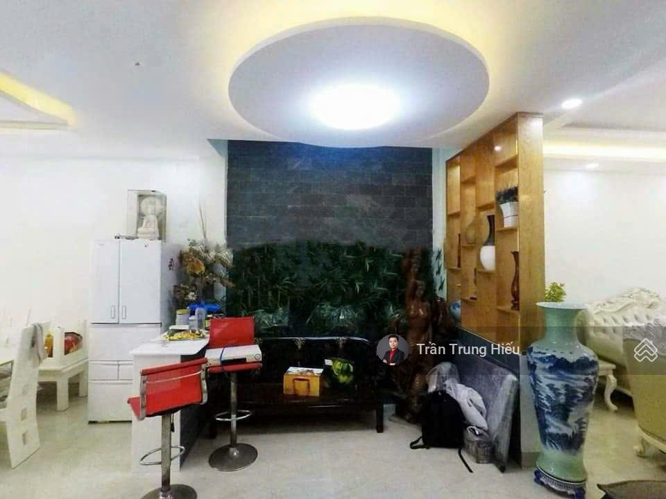 Bán nhà mặt phố Thảo Điền, Quận 2 - Đường Nguyễn Bá Huân - 185tr/m, đầy đủ nội thất, công năng