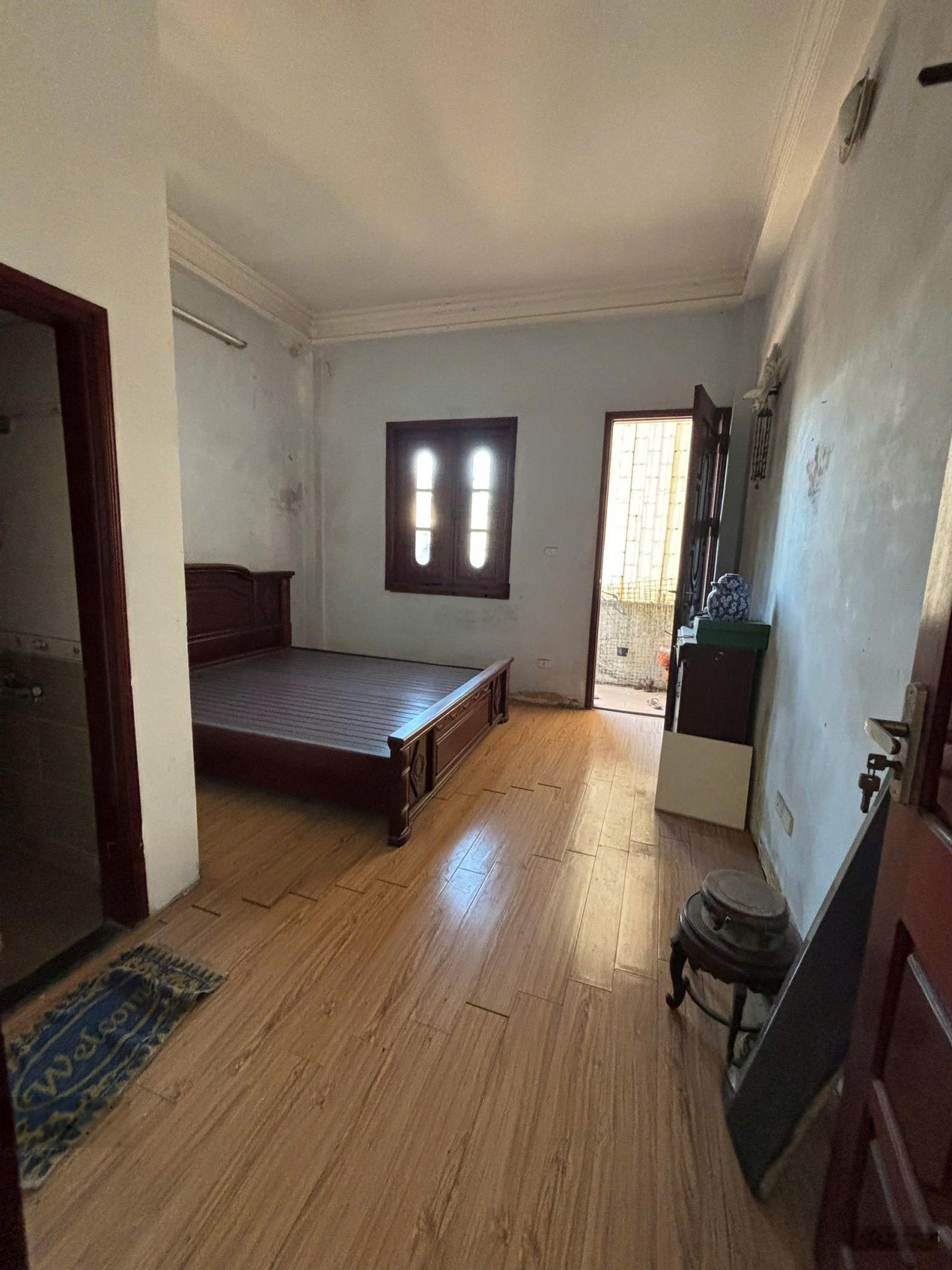 24 tỷ - Nhà phố Trần Phú-Sơn Tây, 60m2, 5 tầng, nhà 3 mặt thoáng, ô tô vào nhà