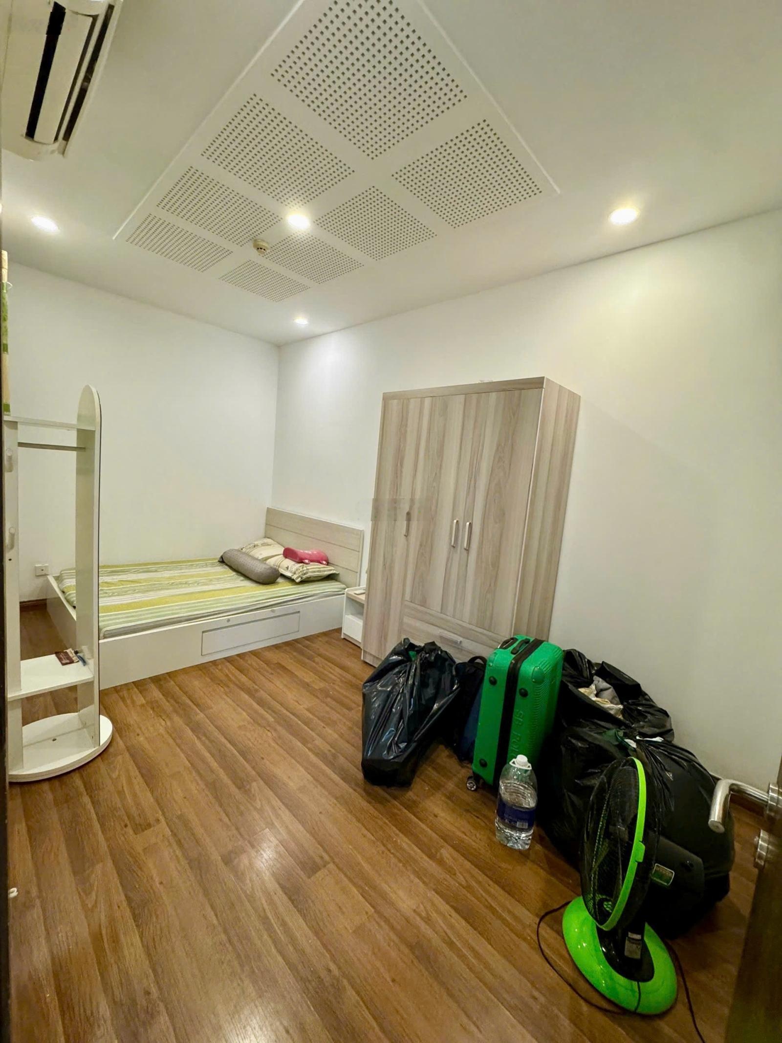 Sổ sẵn công chứng ngay Ruby 3PN - 2WC thêm 1 kho 93m2, full nội thất đẹp, view nội khu mát mẻ