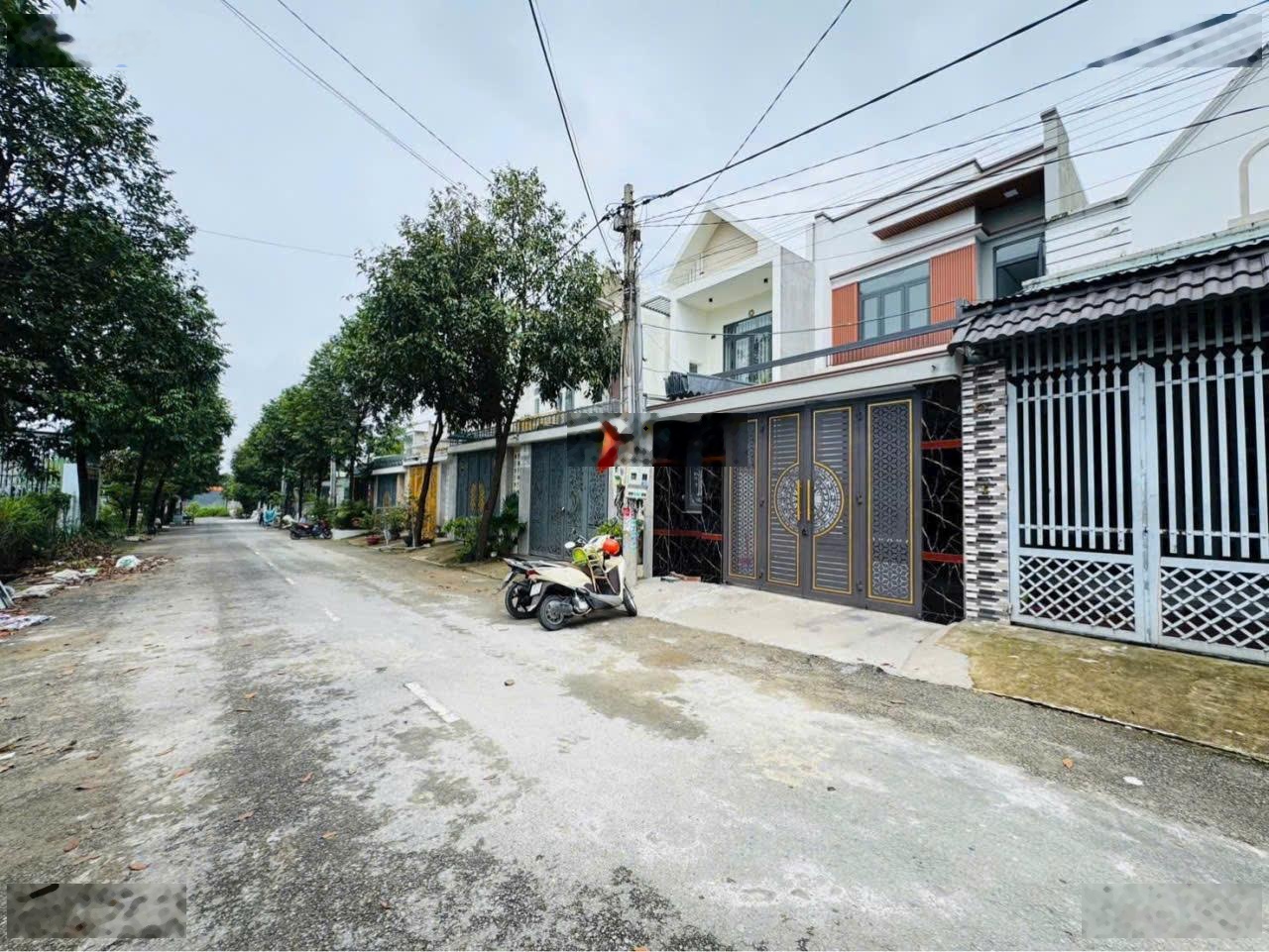 Bán nhà 1T1L mới đẹp, đường nhựa 10m thông, KP6 Trảng Dài chỉ 3tỷ350