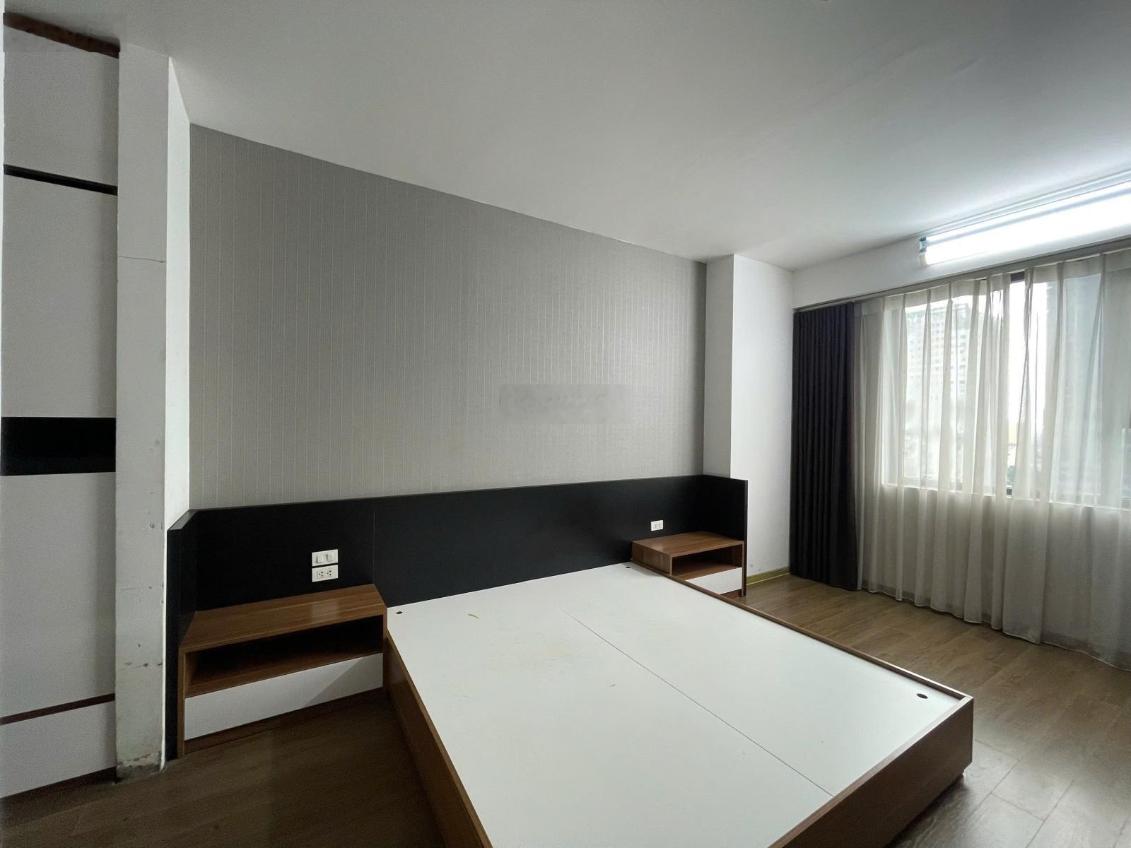 Căn 2 ngủ đáng mua nhất Golden Field, full đồ, view pháo hoa, 84m2, 7 tỷ, có slot ô tô