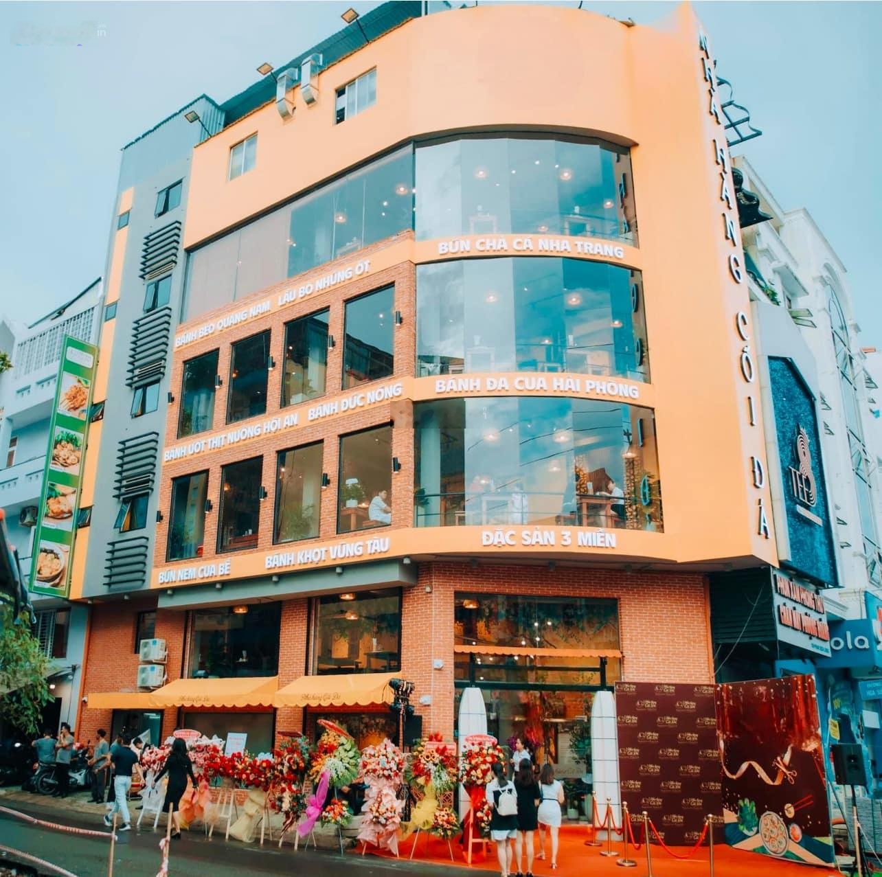 Bán gấp ! nhà 2mt ngay Phan Văn Trị + Lê Quang Định 6 x 25m kc 4 tầng HĐT 60triệu giá 28 tỷ