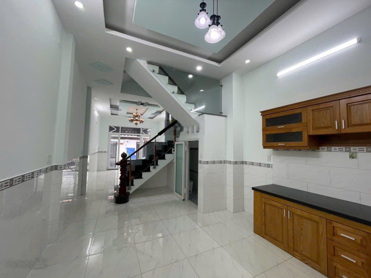 Nhà 3 tầng hẻm 264 đường bưng ông thoàn - 6,45 tỷ