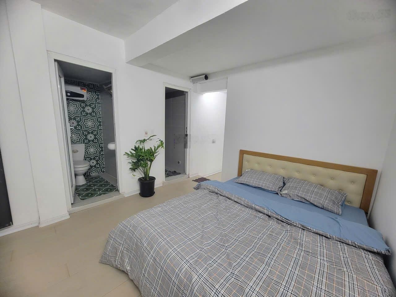 Nhà đẹp- giá tốt chính chủ cần bán nhanh căn nhà tầng 2 tập thể bách khoa hà nội