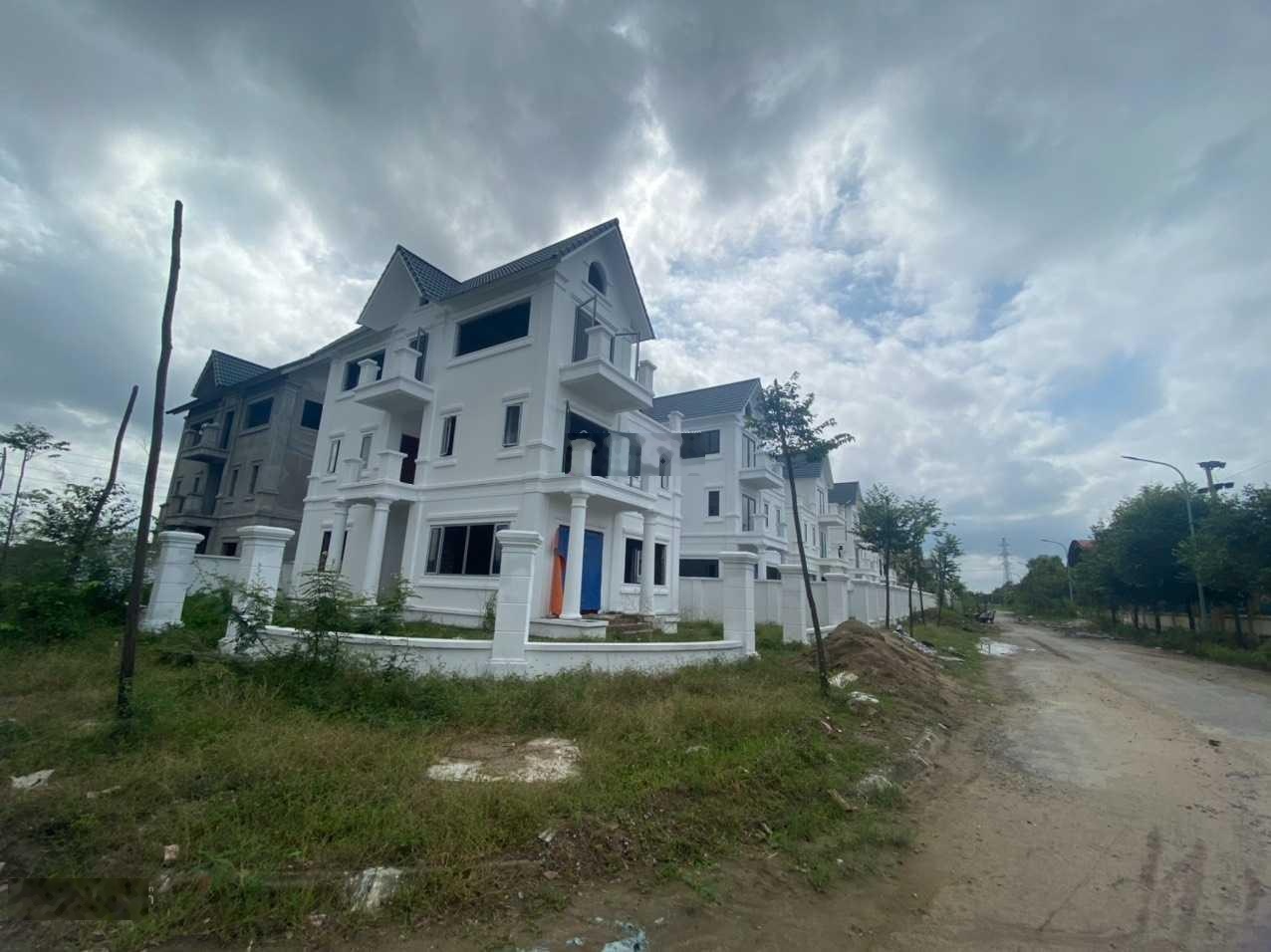 15,5 tỷ lô biệt thự 300m view bể bơi KĐT Kim Hoa - Mê Linh - HN, 0967522585