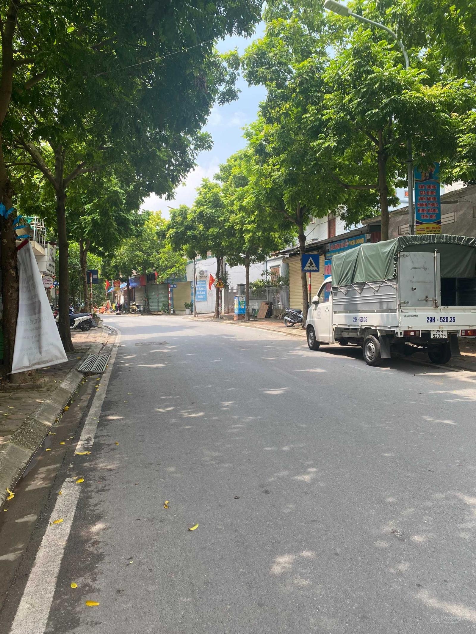 Bán mảnh đất đẹp và rẻ nhất Đa Tốn. Diện tích 40m2 giá chỉ hơn 3 tỷ. Ngõ ô tô vào đất