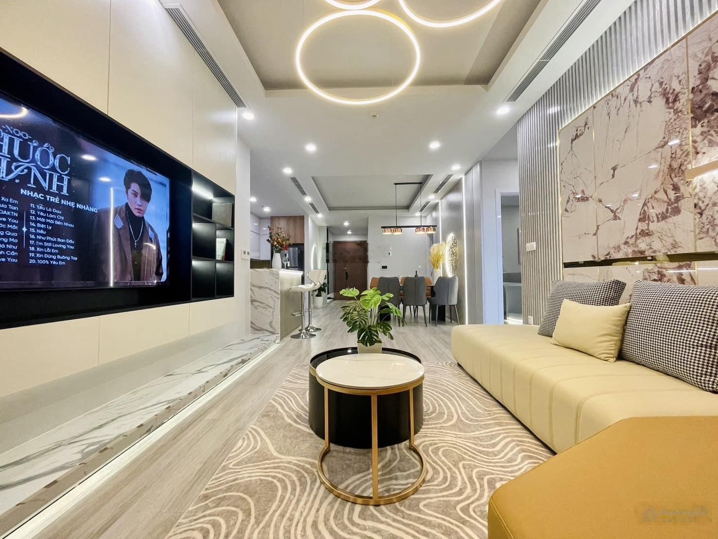 Trục Góc Đông Nam cực hiếm bán! Gia đình chuyển công tác, bán gấp căn 3 ngủ, sổ đỏ Tòa Florence