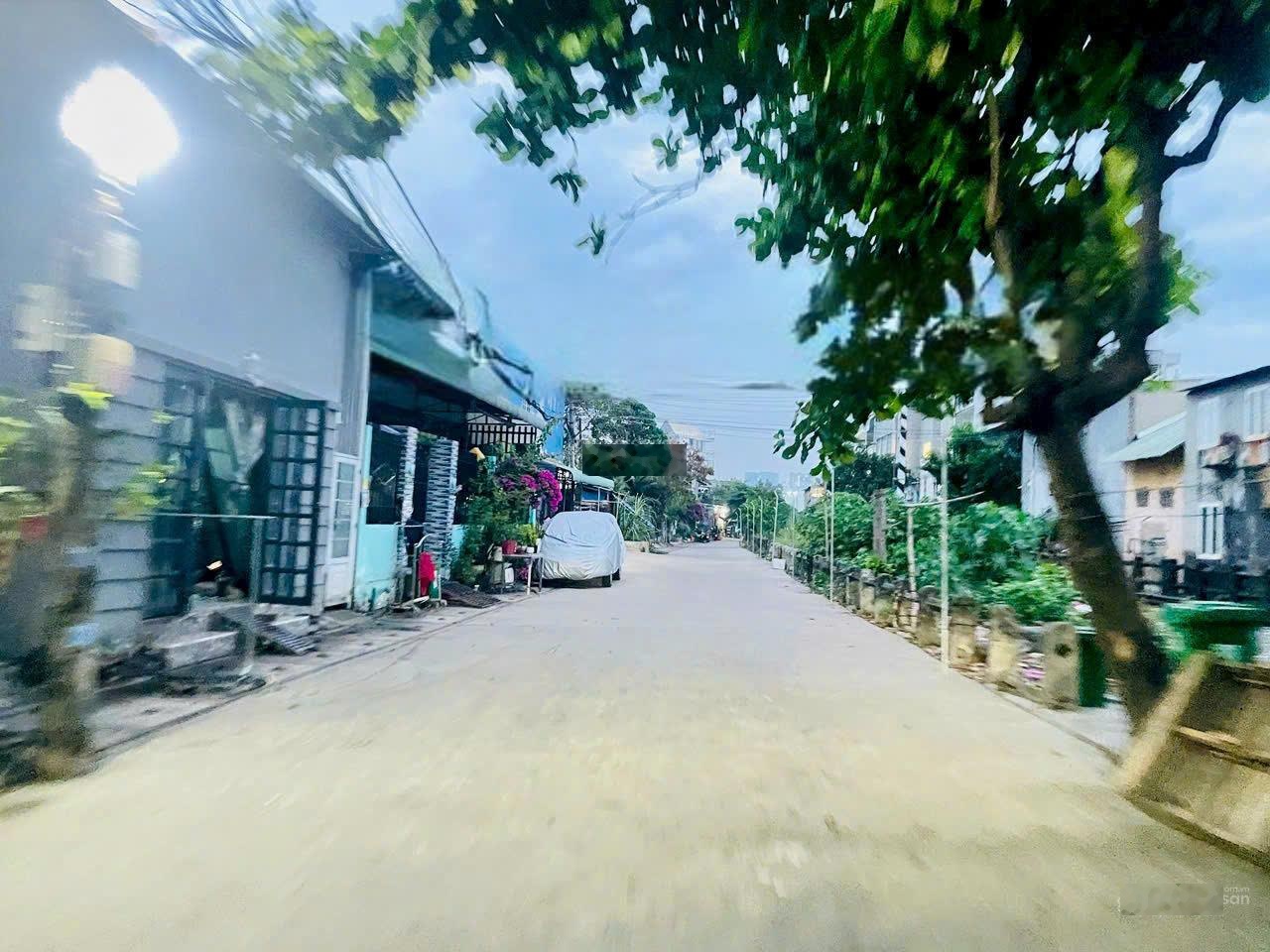 Bán nhà 1 trệt 1 lầu 63.3m2 hẻm ô tô tránh đường 16 Linh Đông sát Phạm Văn Đồng, giá 5.3 tỷ