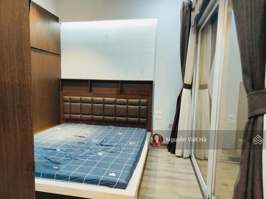 Bán căn hộ CC Hoàng Cầu, Đống Đa - DT 72m2, 3N, 2WC tầng trung - Sổ chính chủ - giá bán 7,9 tỷ