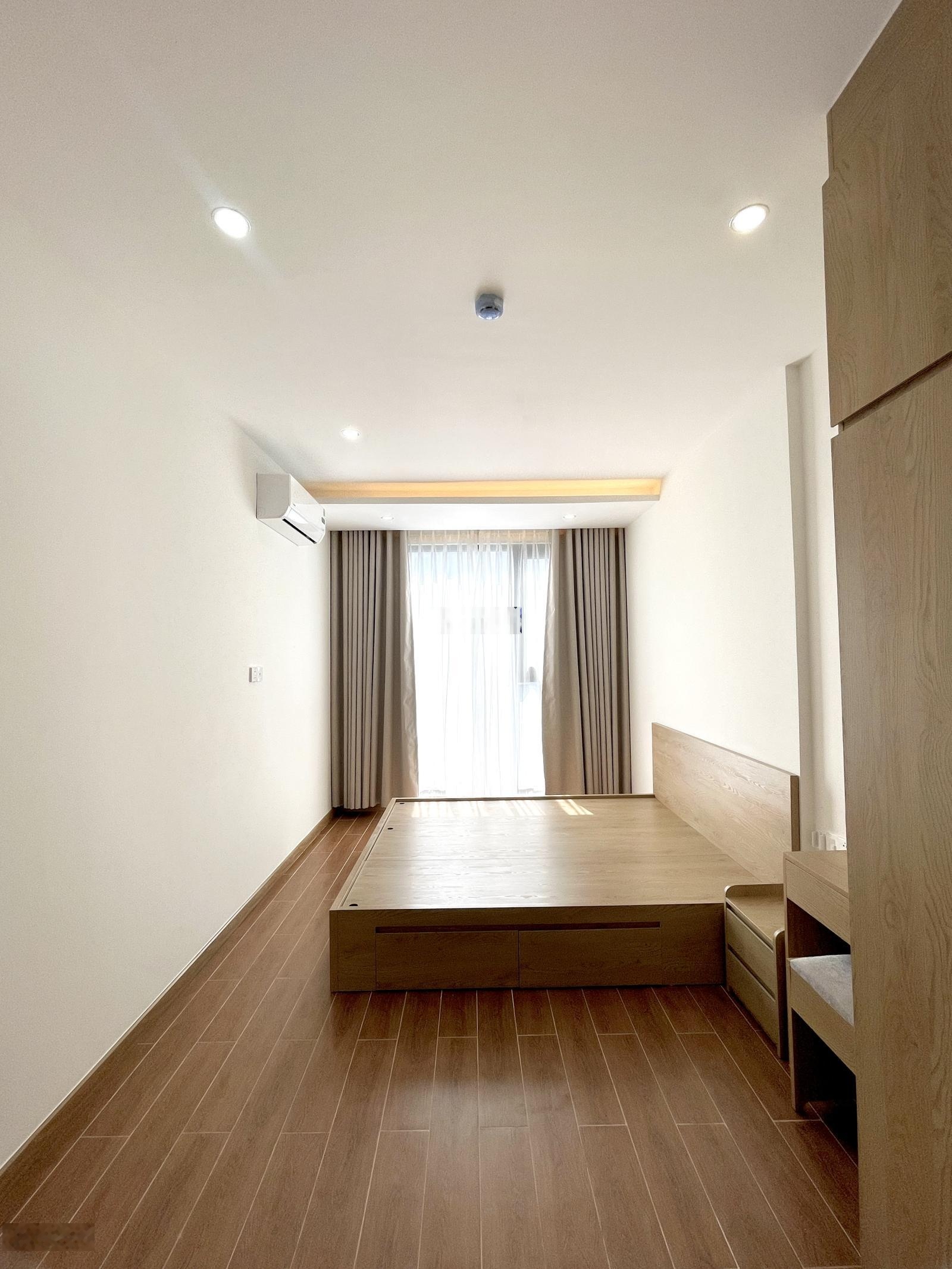 (Mới 100%) Căn hộ 2PN 2PN full nội thất Quận 7 gần RMIT, TDTU ở liền - LH 0772605417 gặp Phụng