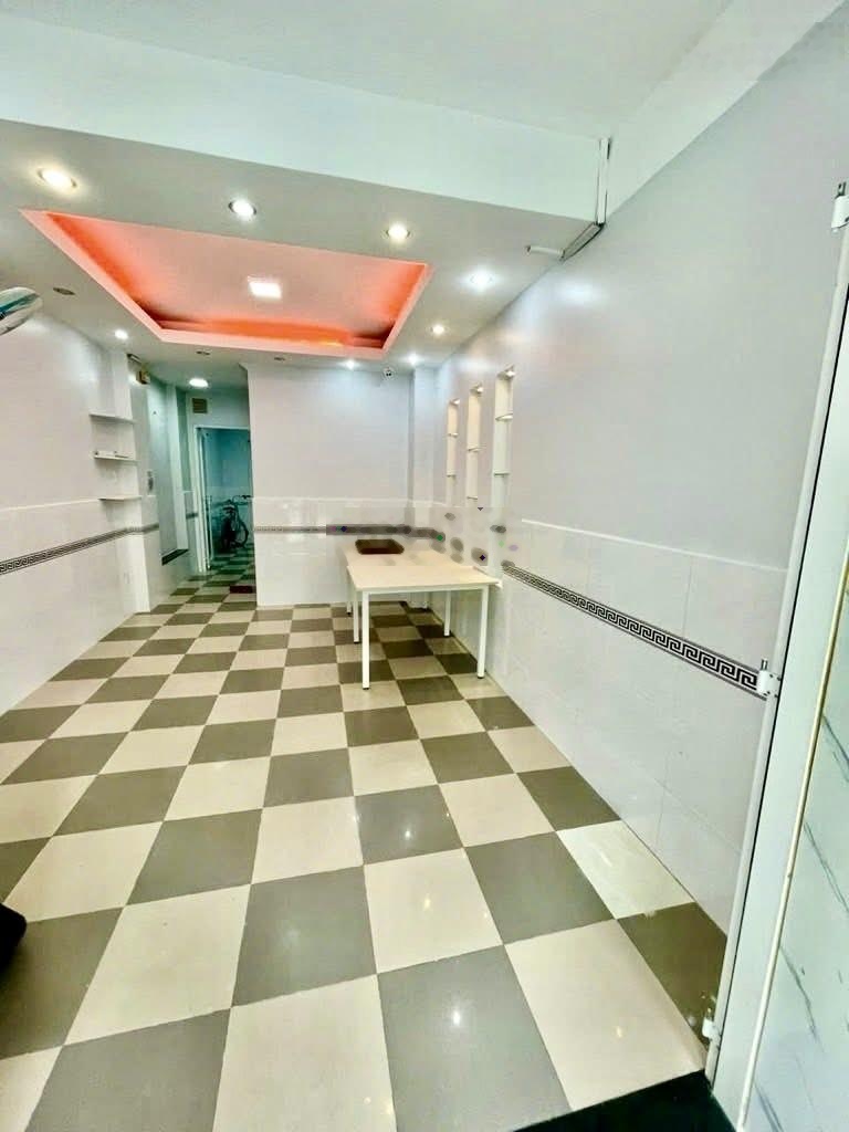 Quận 6 mặt tiền KD 5 tầng DTSD: 146.4m2- 5PN - Kinh doanh đỉnh hoàn công đủ, nhỉnh 8 tỷ