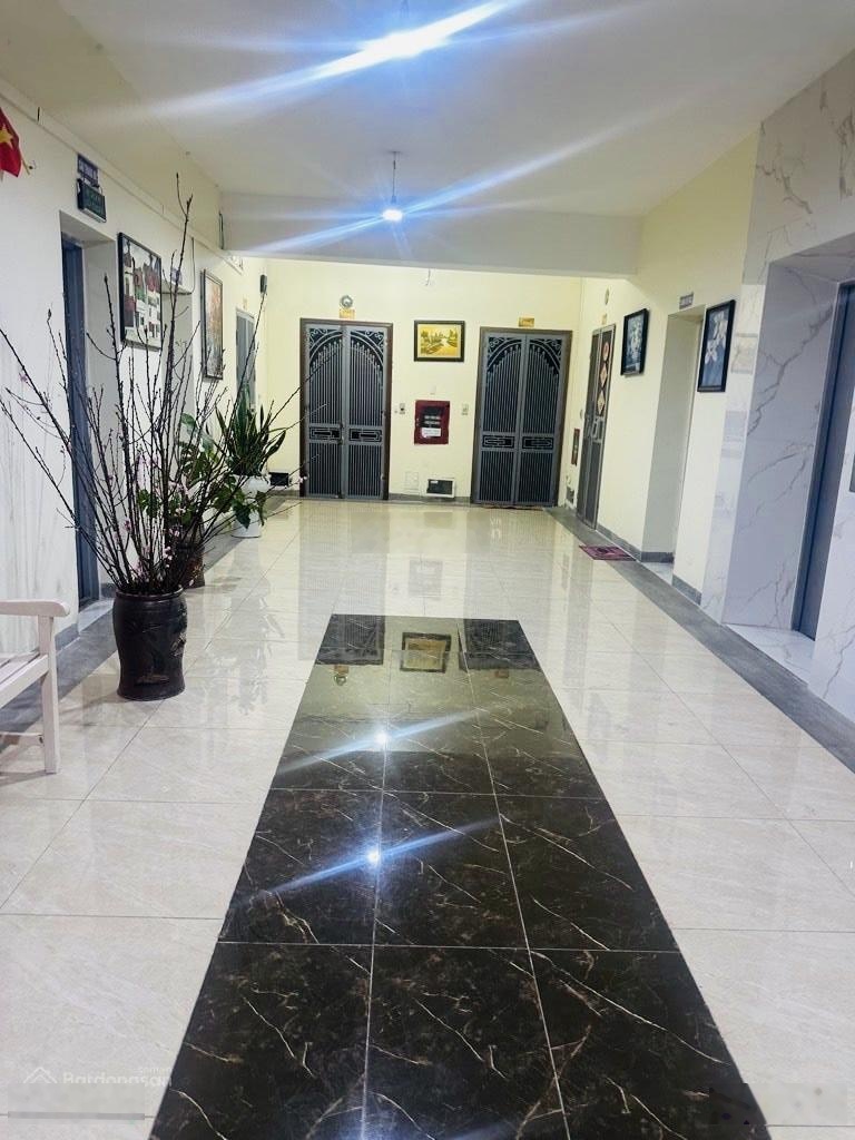 Bán CC đẹp, nhiều tiện ích tại Hàm Nghi, 8,6 tỷ, 130m2, 3PN + 2WC