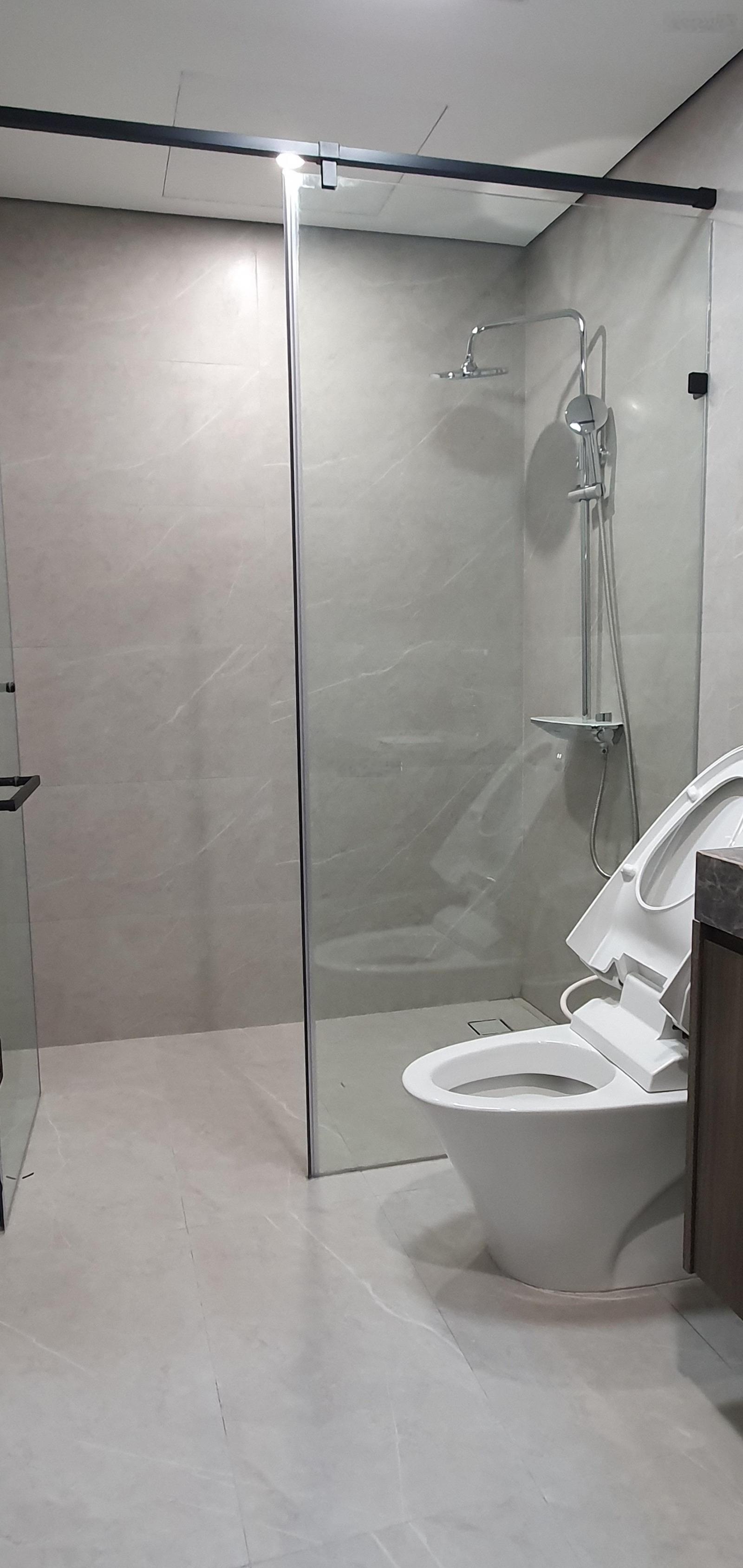 Bán Nhà Riêng tại Đường Nguyễn Văn Cừ, Long Biên, Hà Nội, giá ưu đãi chỉ với 21 tỷ, 60m2