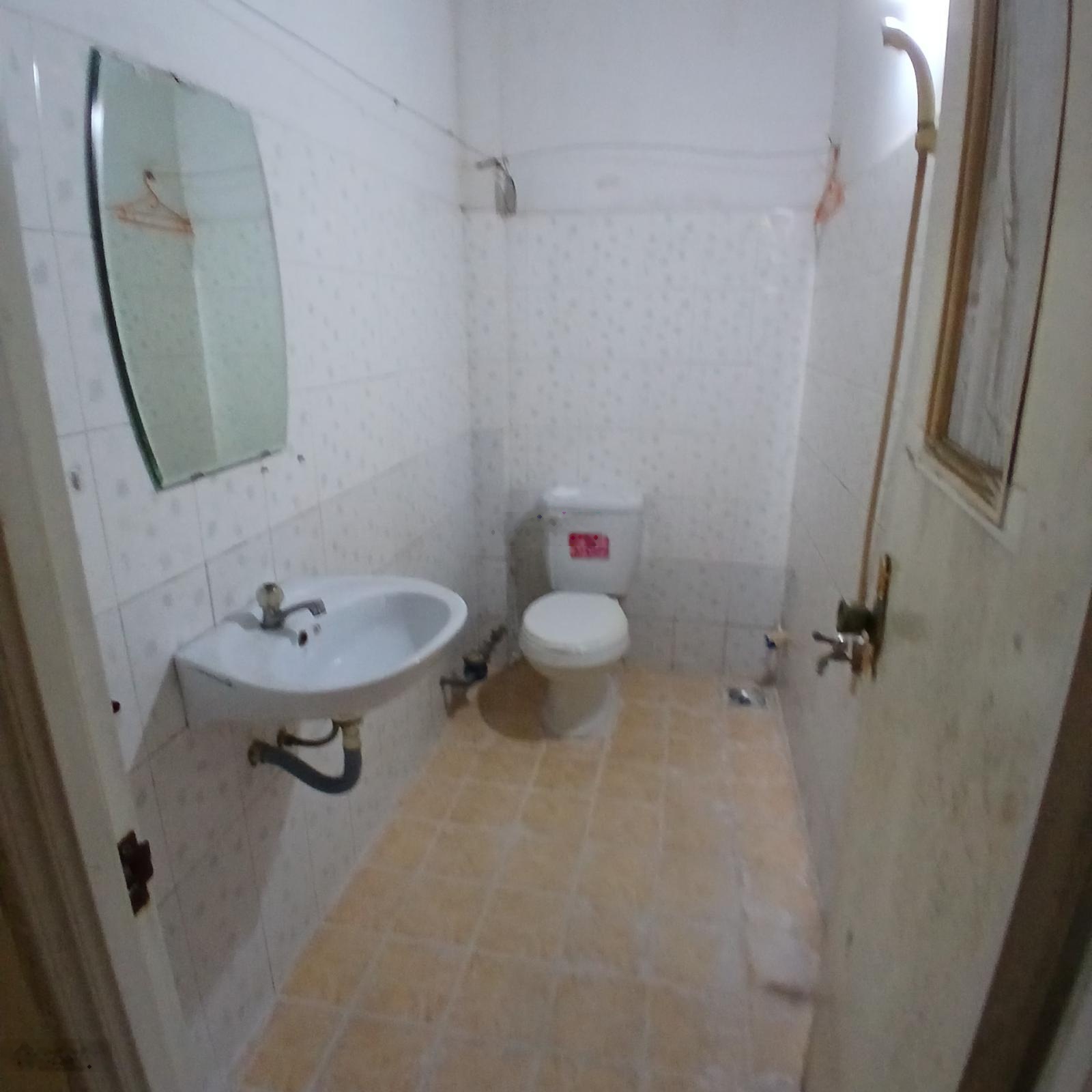 Lầu 4 thang bộ không nội thất giá rẻ chính chủ ở Quận Bình Thạnh, P12