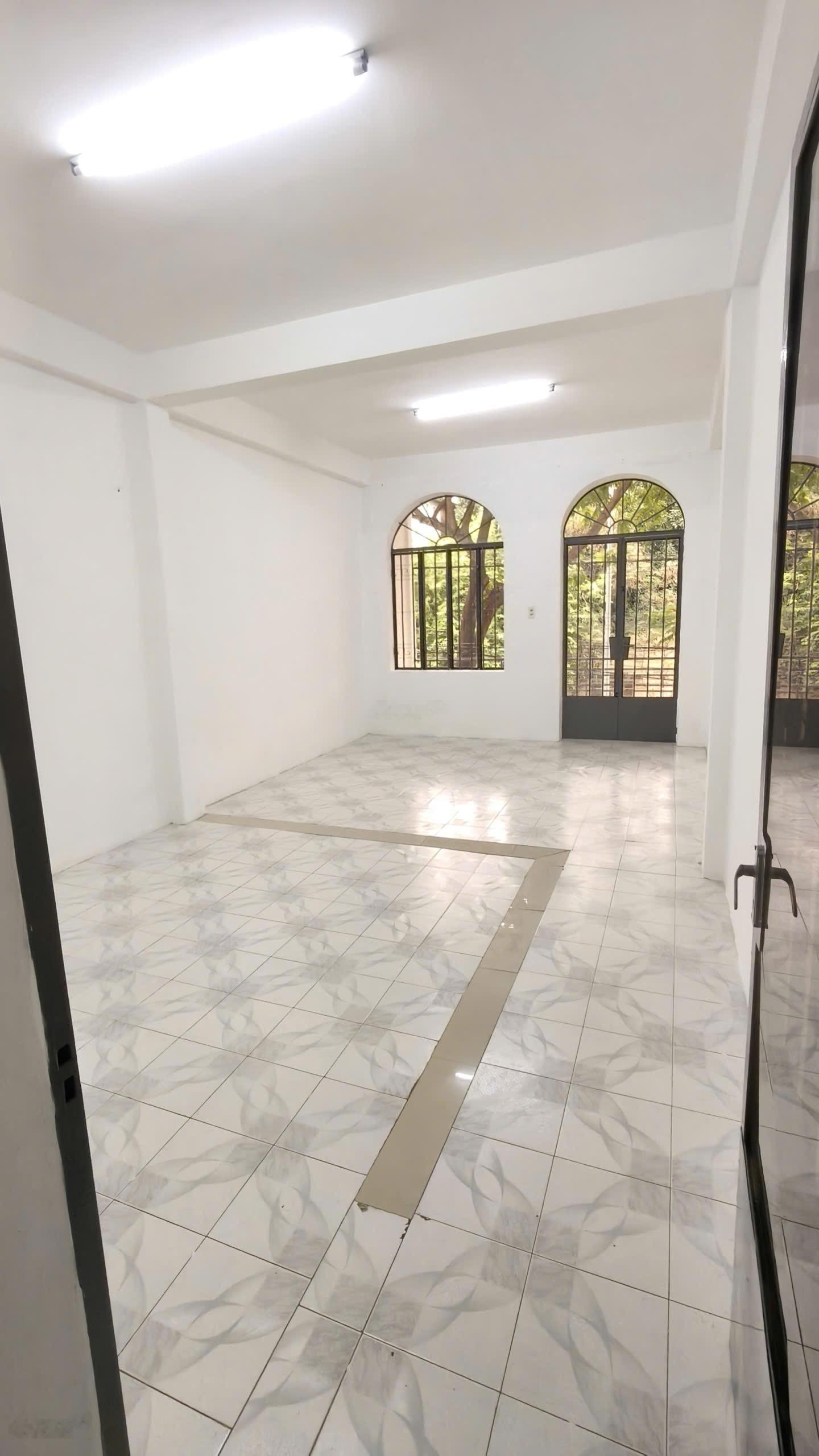 Bán nhà 3 tầng mặt tiền đường Huỳnh Tịnh Gia, Phước Long, tuyến đường đẹp, kinh doanh sầm uất