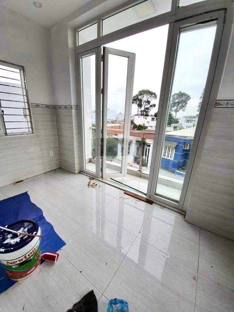 Linh tây thủ đức | nhà 3 tầng btct 60m, ngang 4,5m hoàn công chỉ 5 tỷ