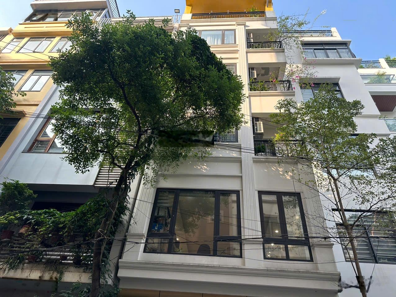 Chỉ 20.8 tỷ có ngay nhà mới phố nguyễn chí thanh - 45m2 - 5 tầng - 4.5m mặt tiền - ô tô kinh doanh