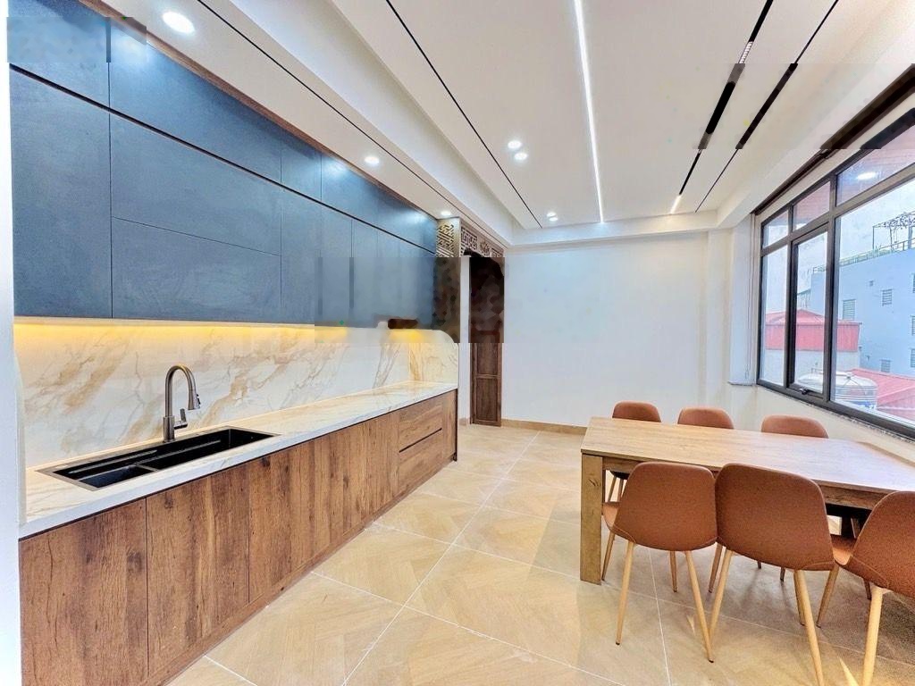 Sở hữu ngay nhà siêu đẹp giá chỉ 12.8 tỷ 31m 7tầng mặt tiền 5.7m phố vọng hiếm nhà bán, haibàTrưng