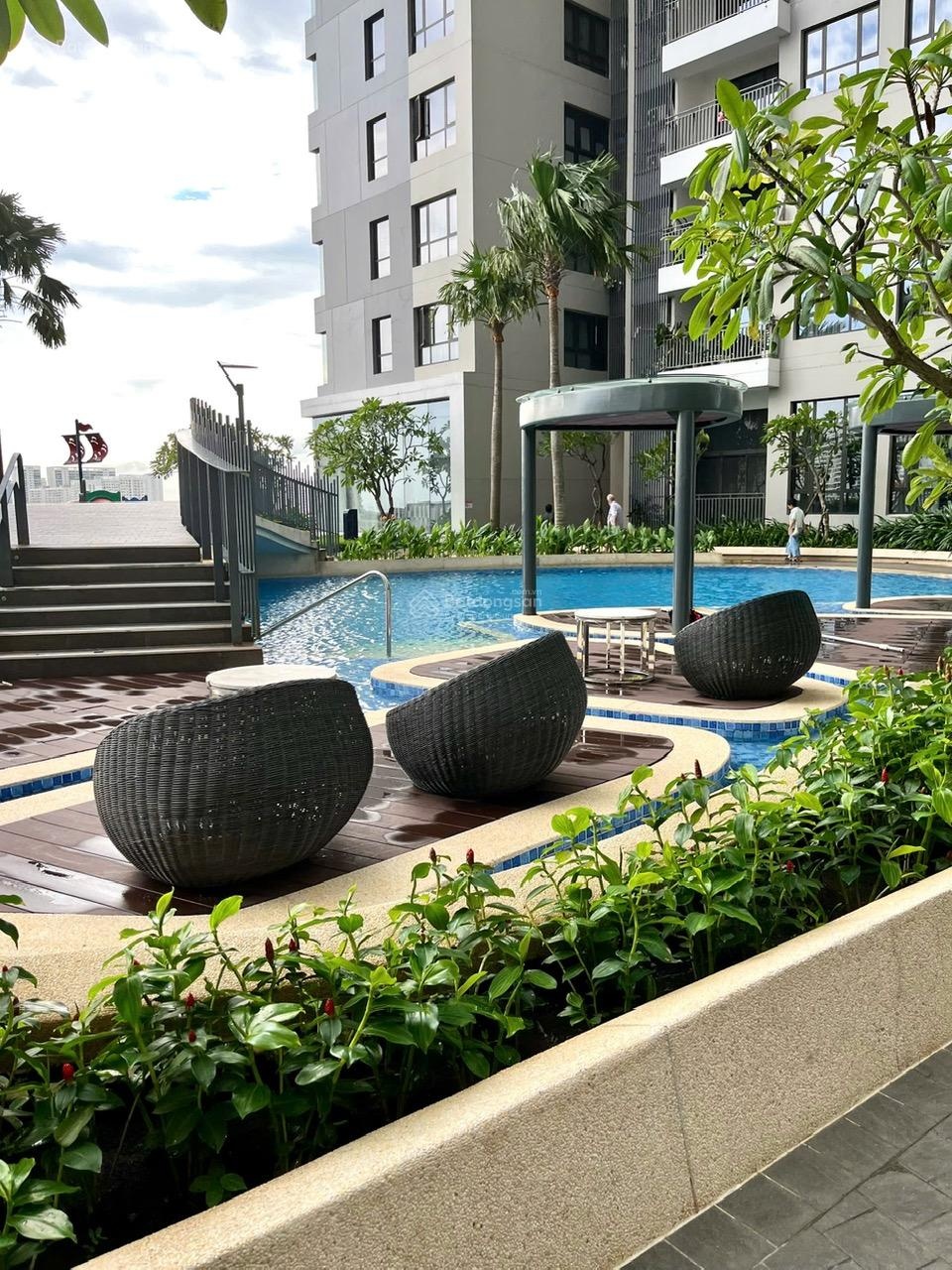 Cho thuê ch riviera point, 91m2-2pn full nội thất, giá: 23tr/tháng, view đep, sân vườn. 0966733922