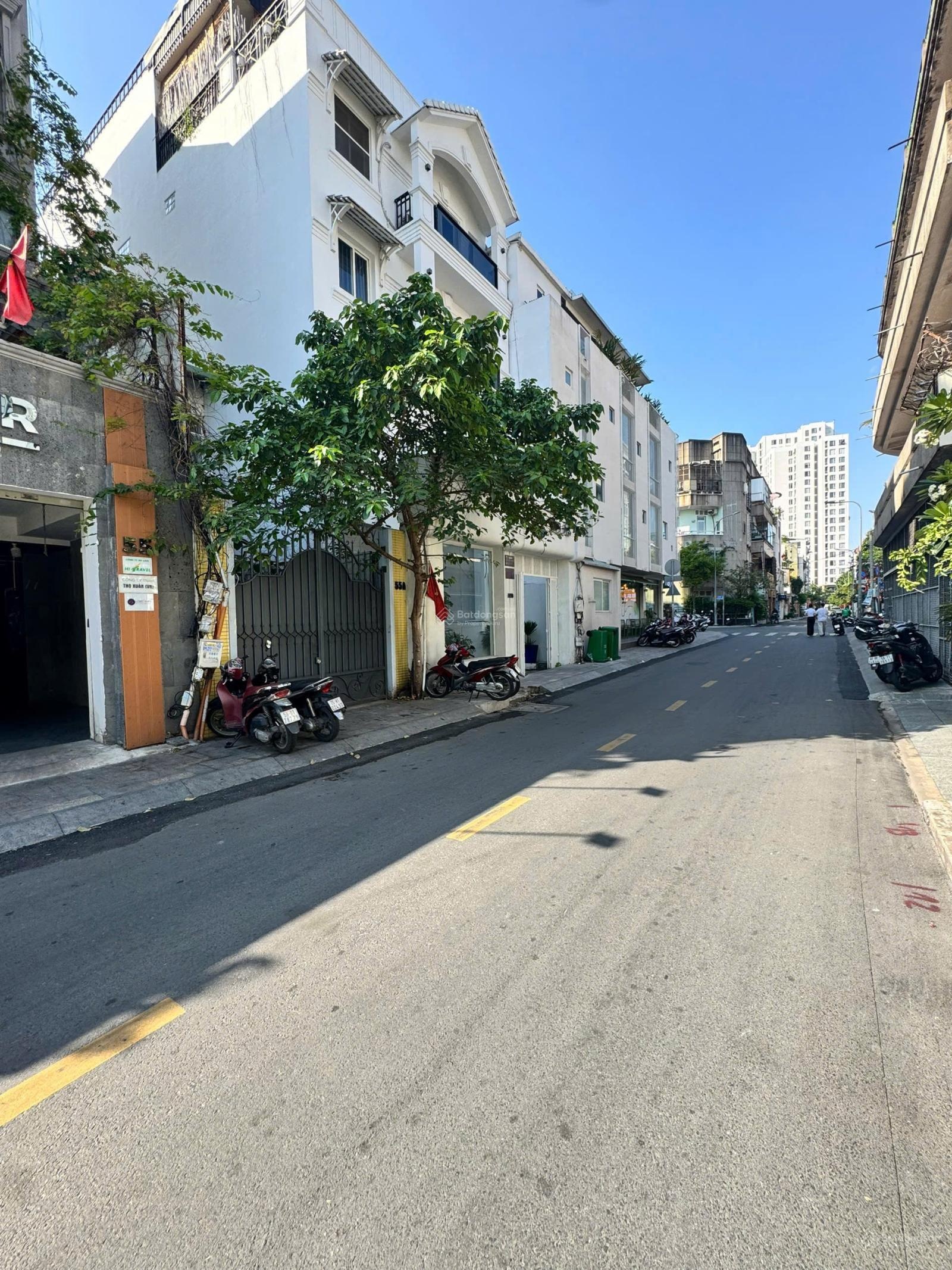 Bán tòa nhà văn phòng 55 Đặng Dung, Phường Tân Định, Quận 1, diện tích 6,2 x 28m, giá 75 tỷ